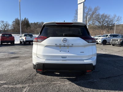 2026 Nissan Rogue SV