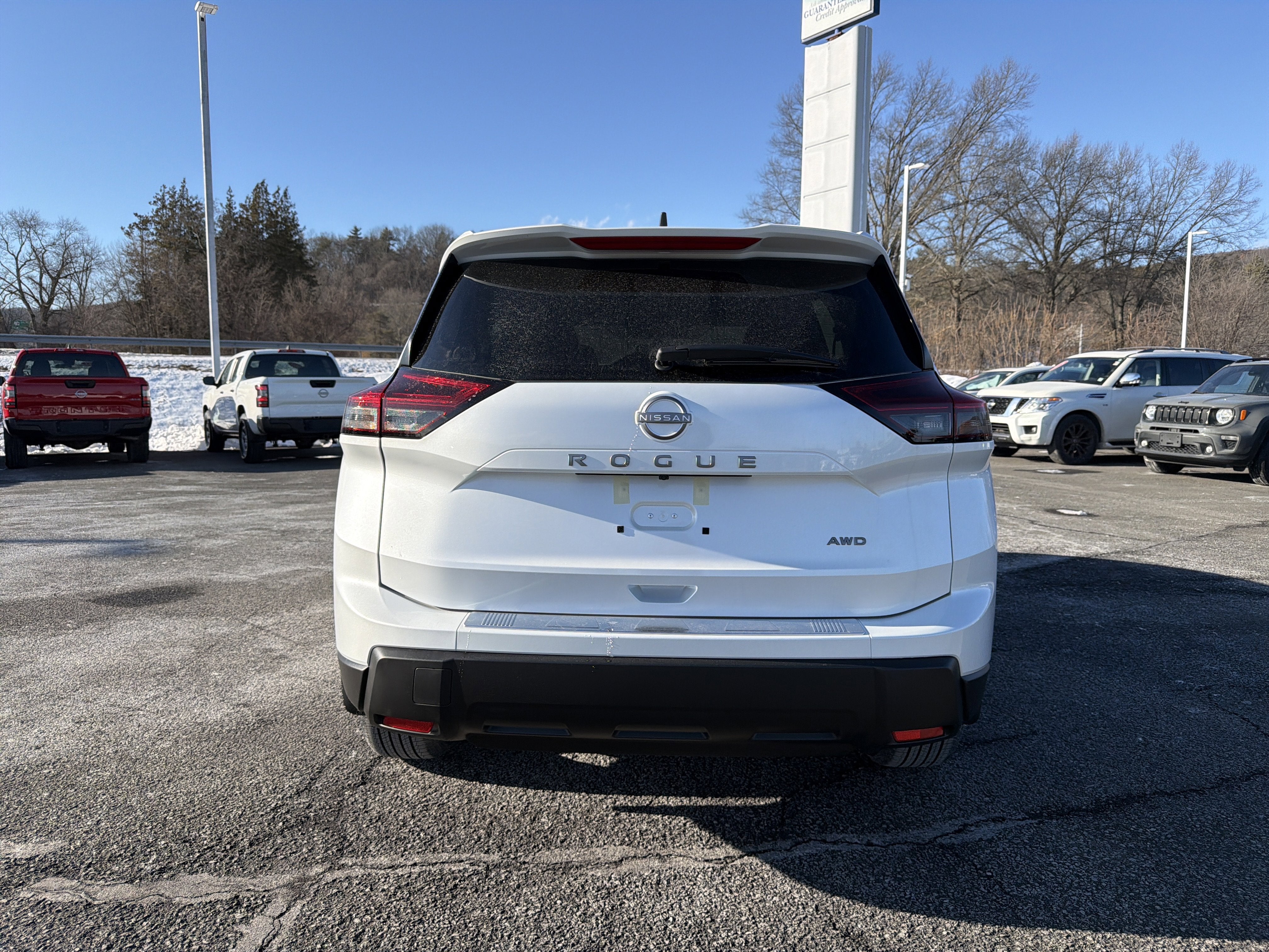 2026 Nissan Rogue SV