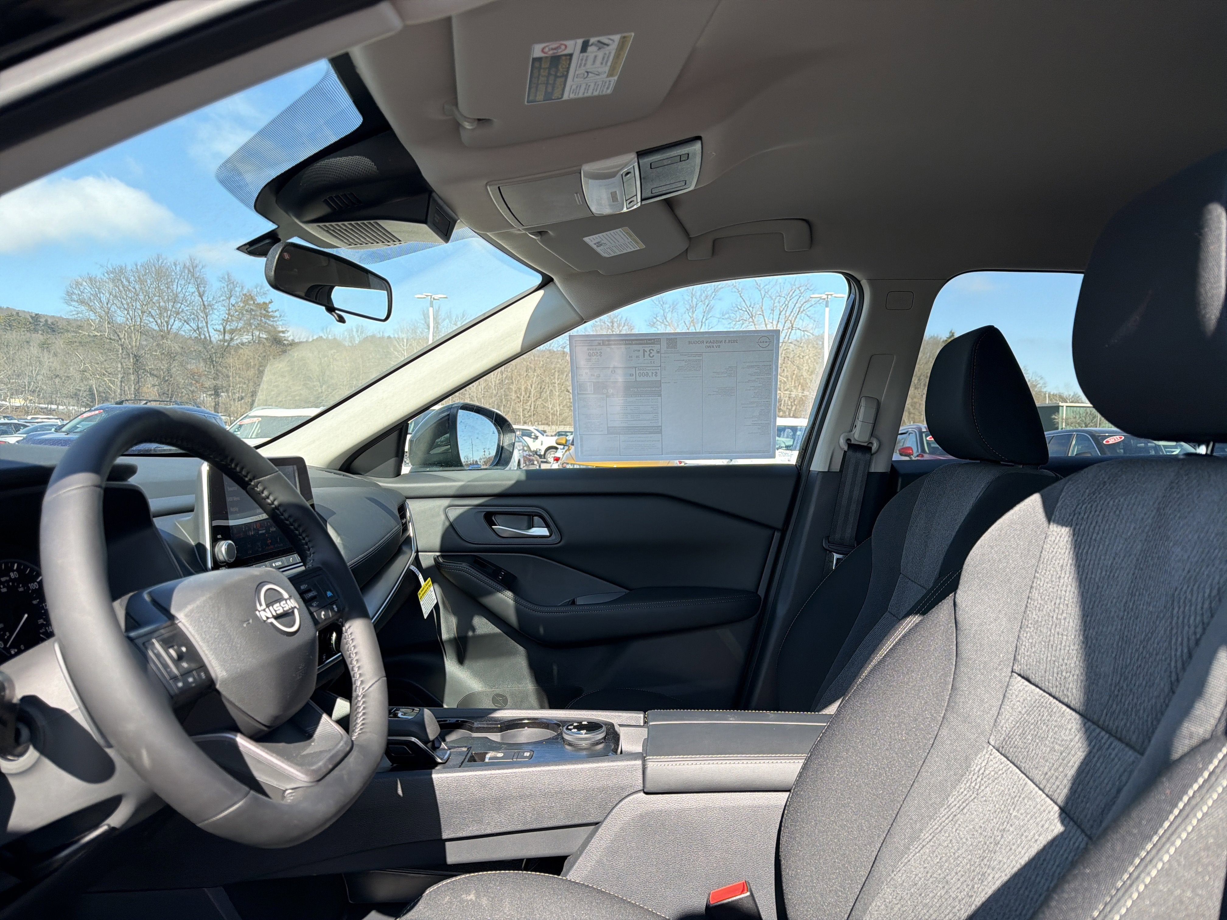 2026 Nissan Rogue SV