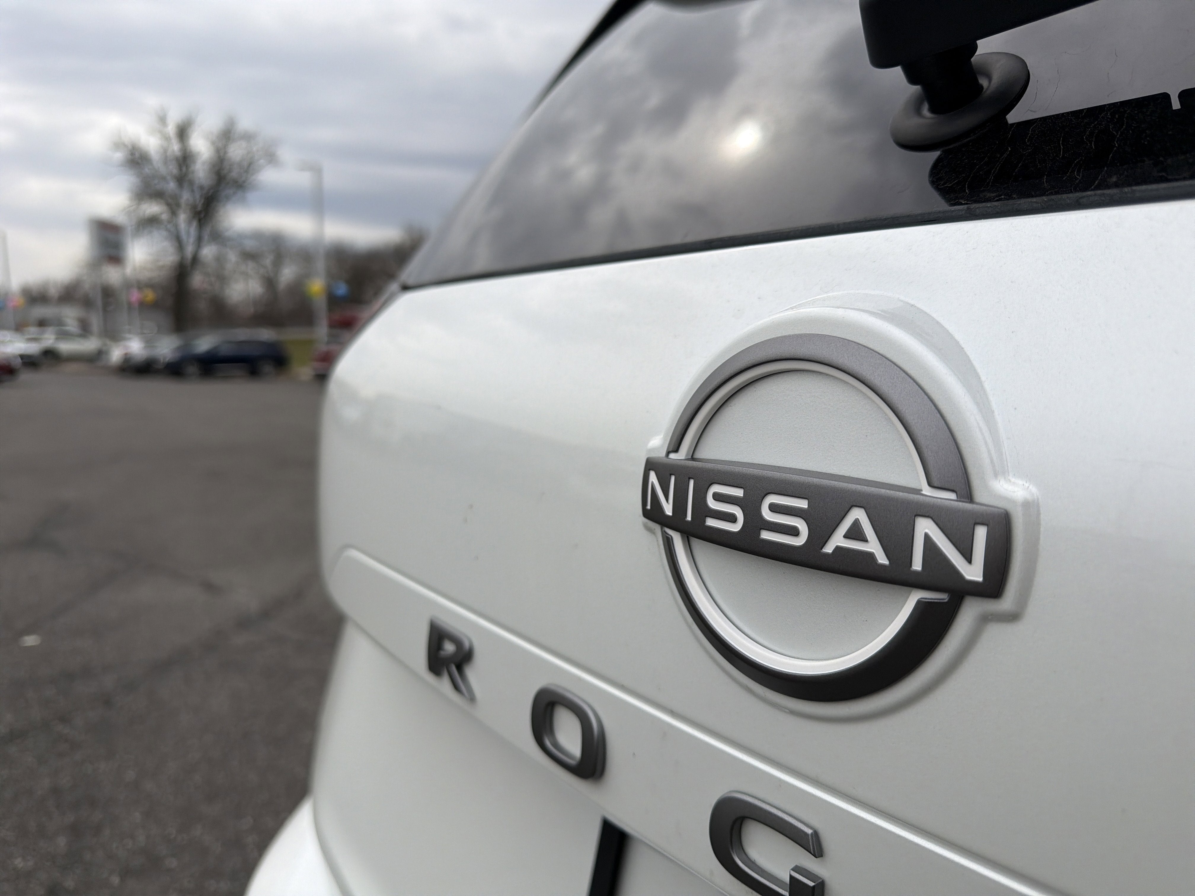 2026 Nissan Rogue SV