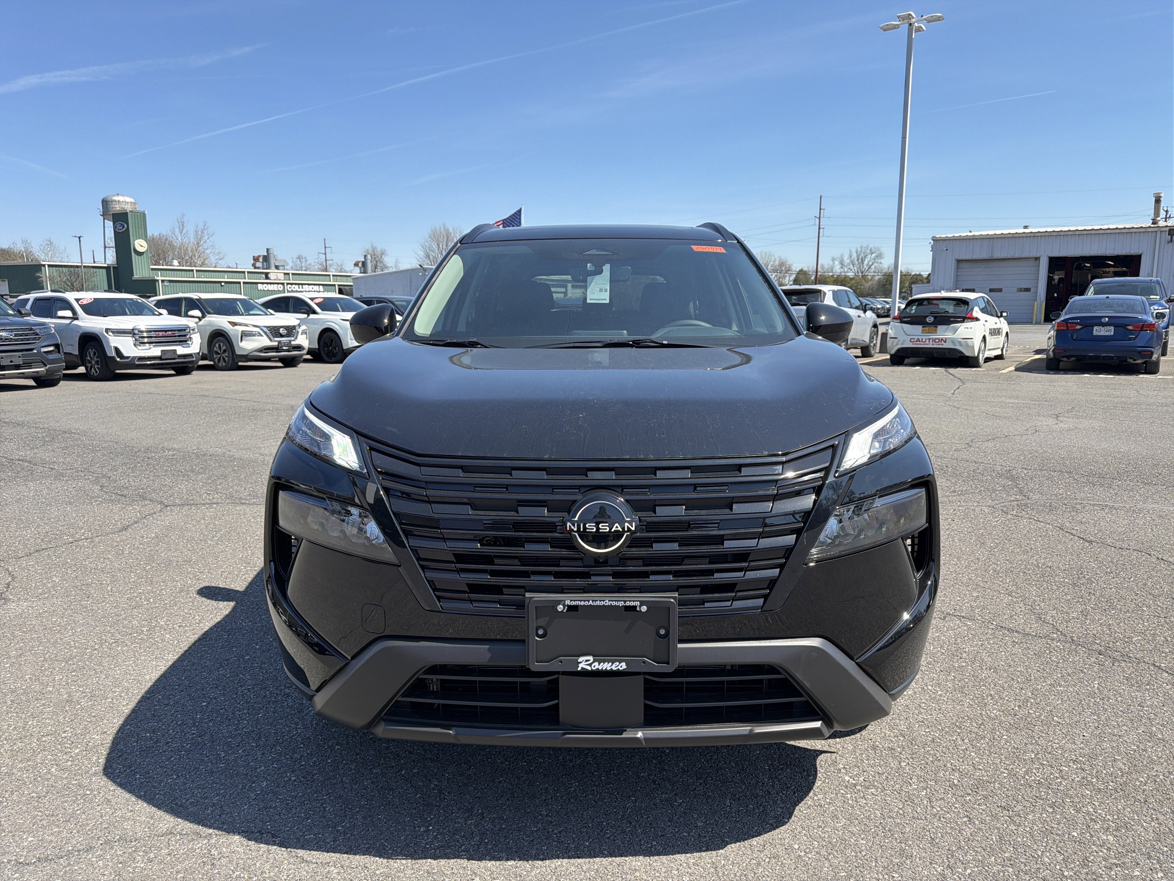 2026 Nissan Rogue Dark Armor