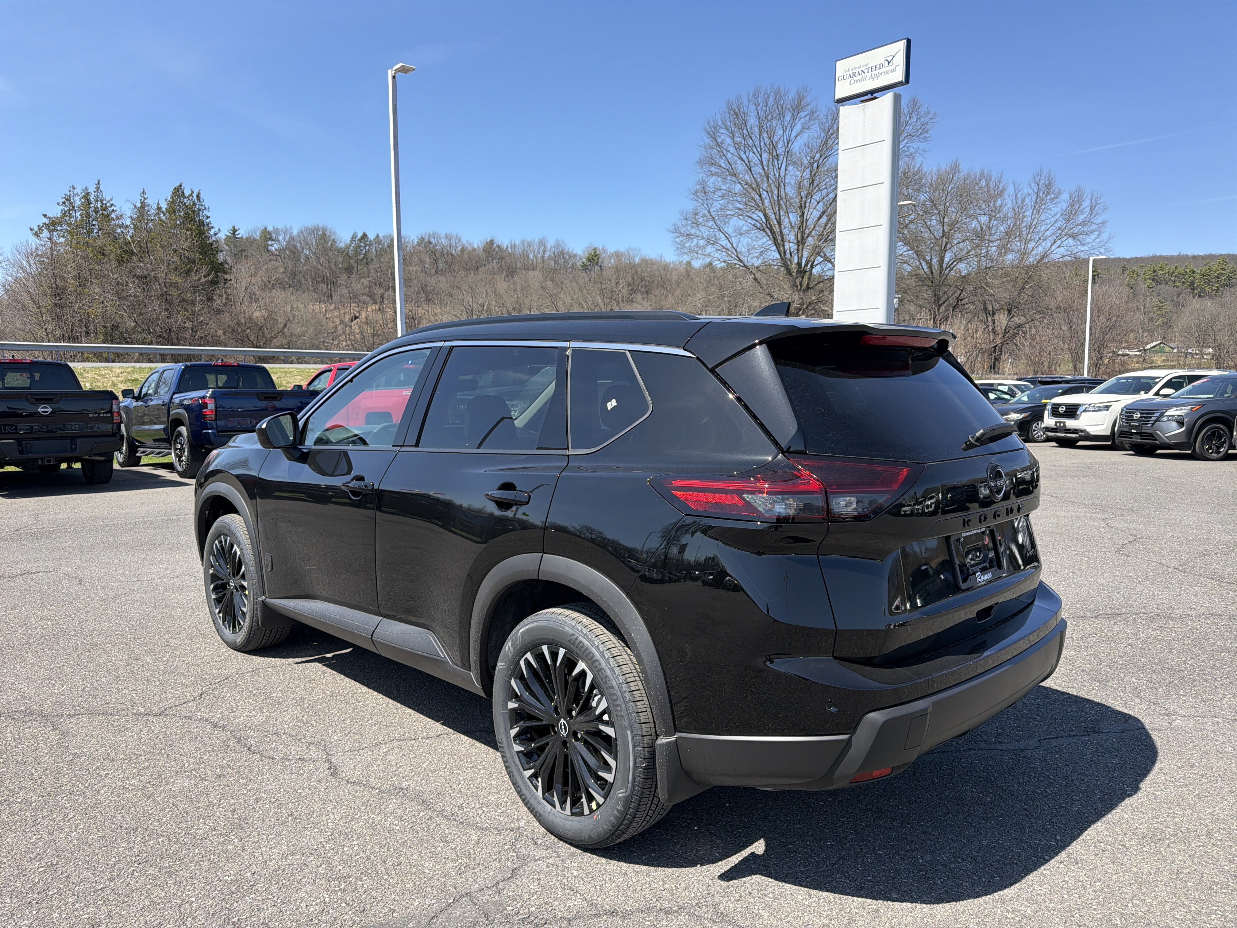 2026 Nissan Rogue Dark Armor