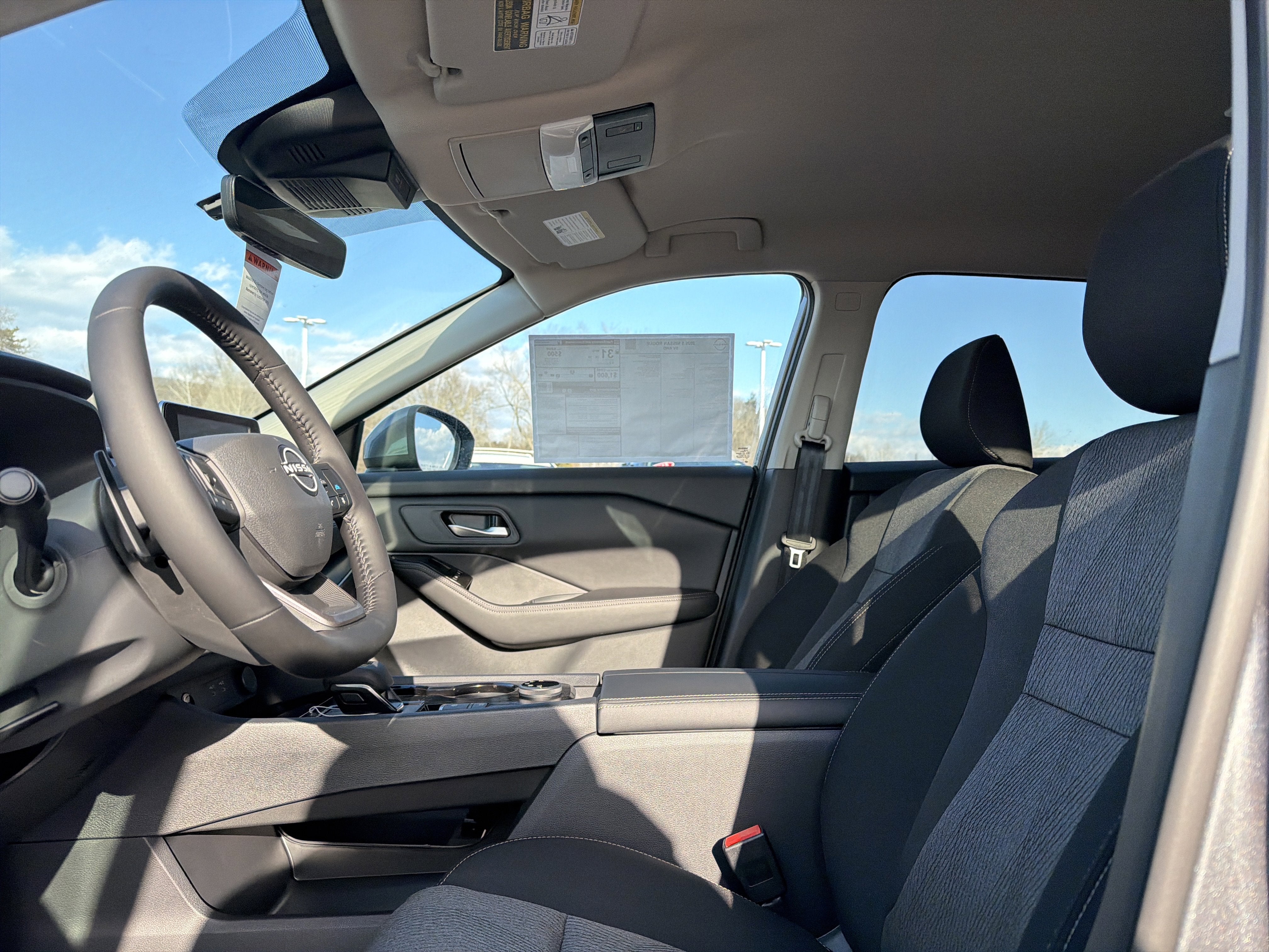 2026 Nissan Rogue SV