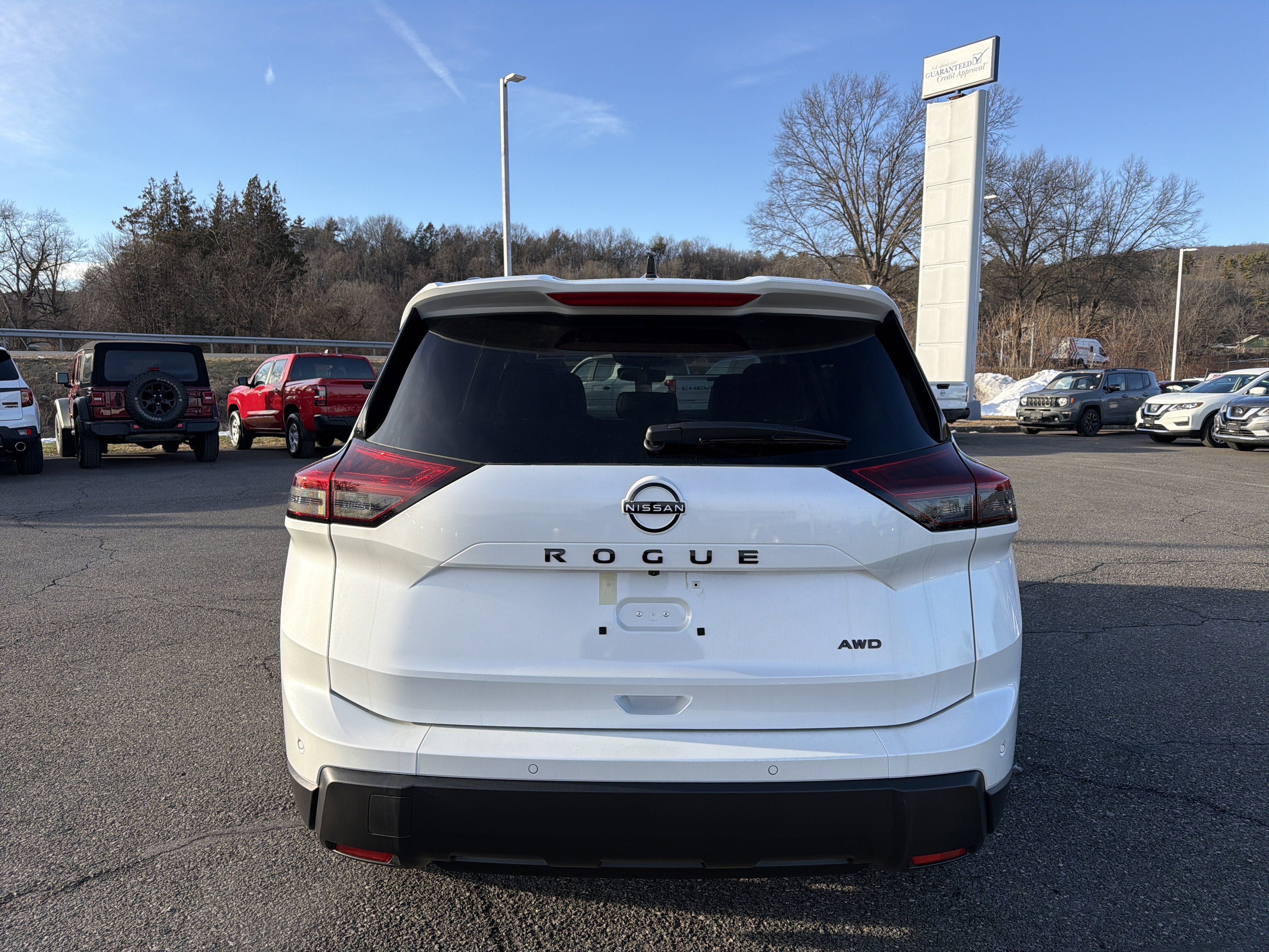 2026 Nissan Rogue Dark Armor