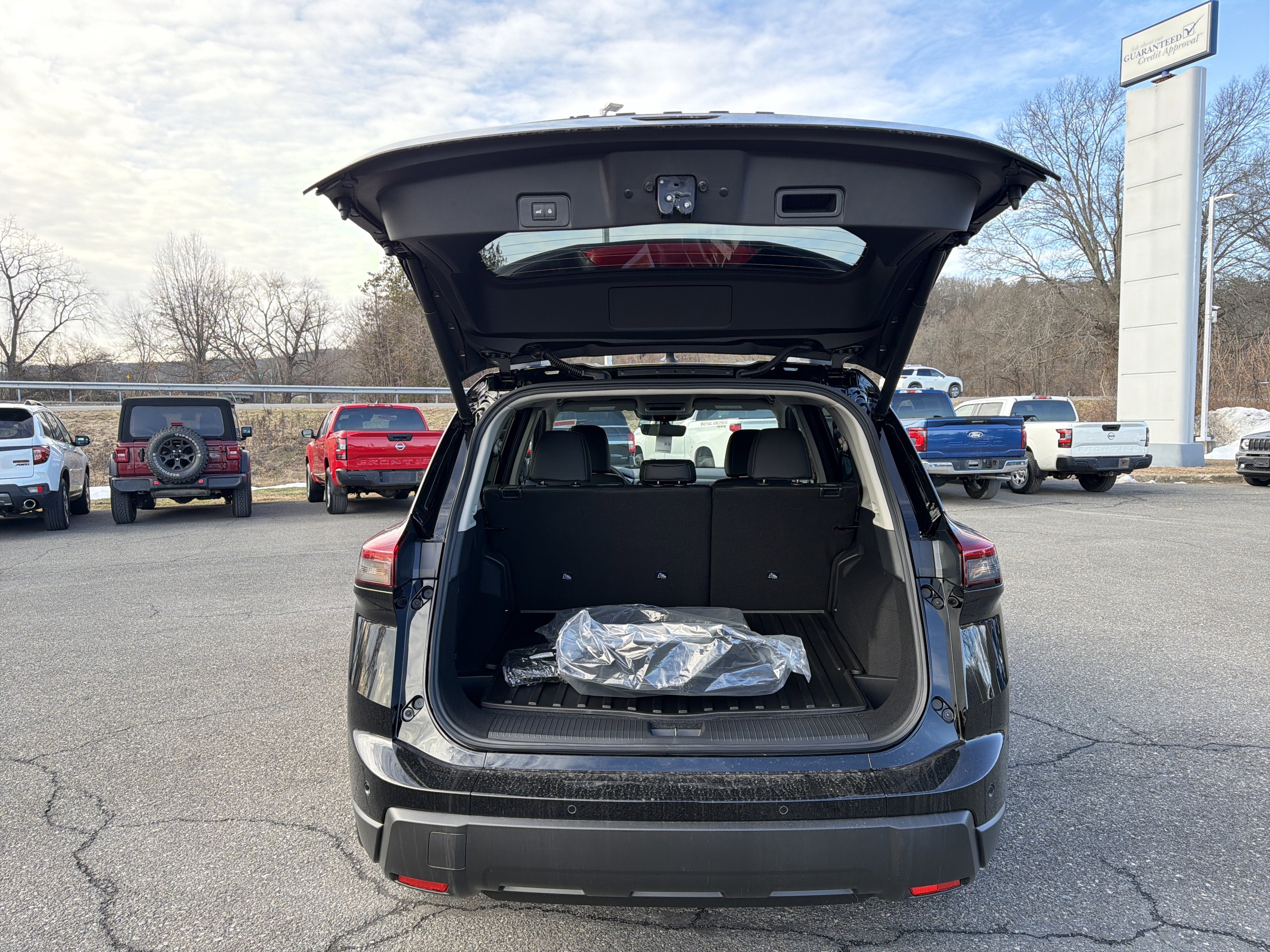 2026 Nissan Rogue Rock Creek