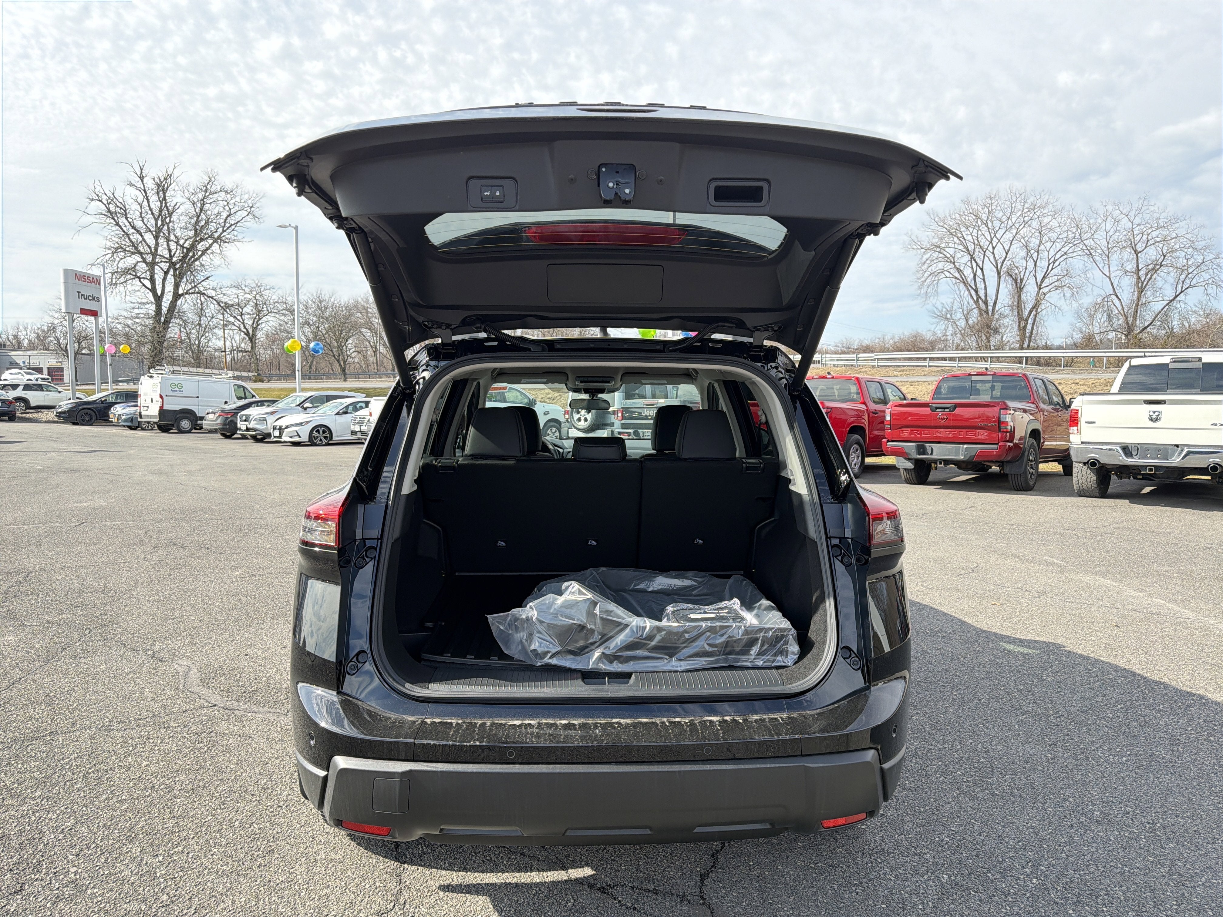 2026 Nissan Rogue Rock Creek