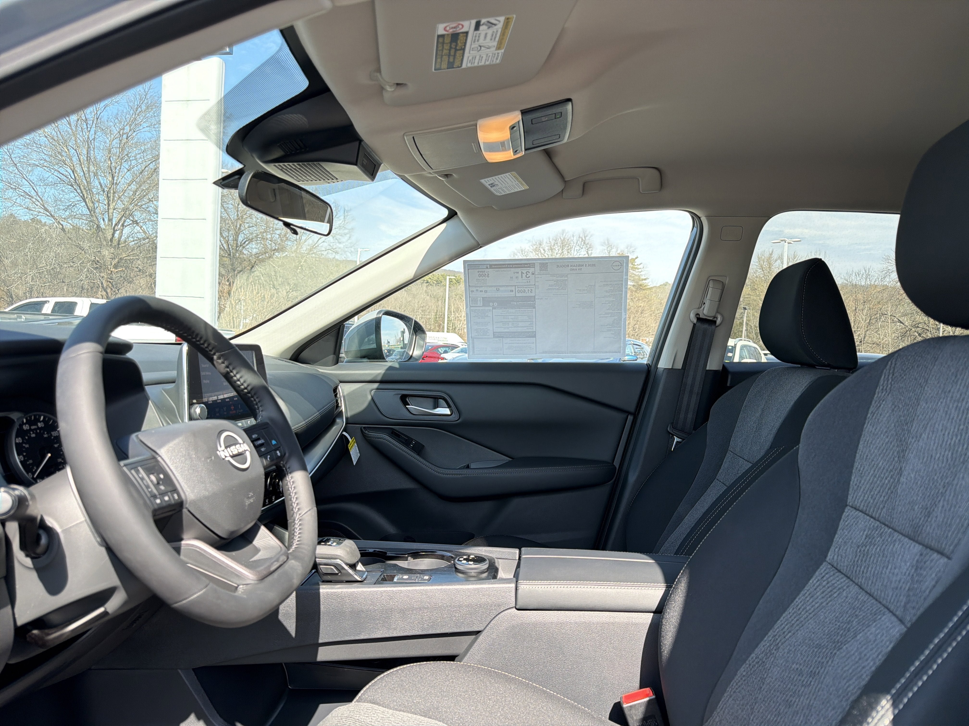 2026 Nissan Rogue SV