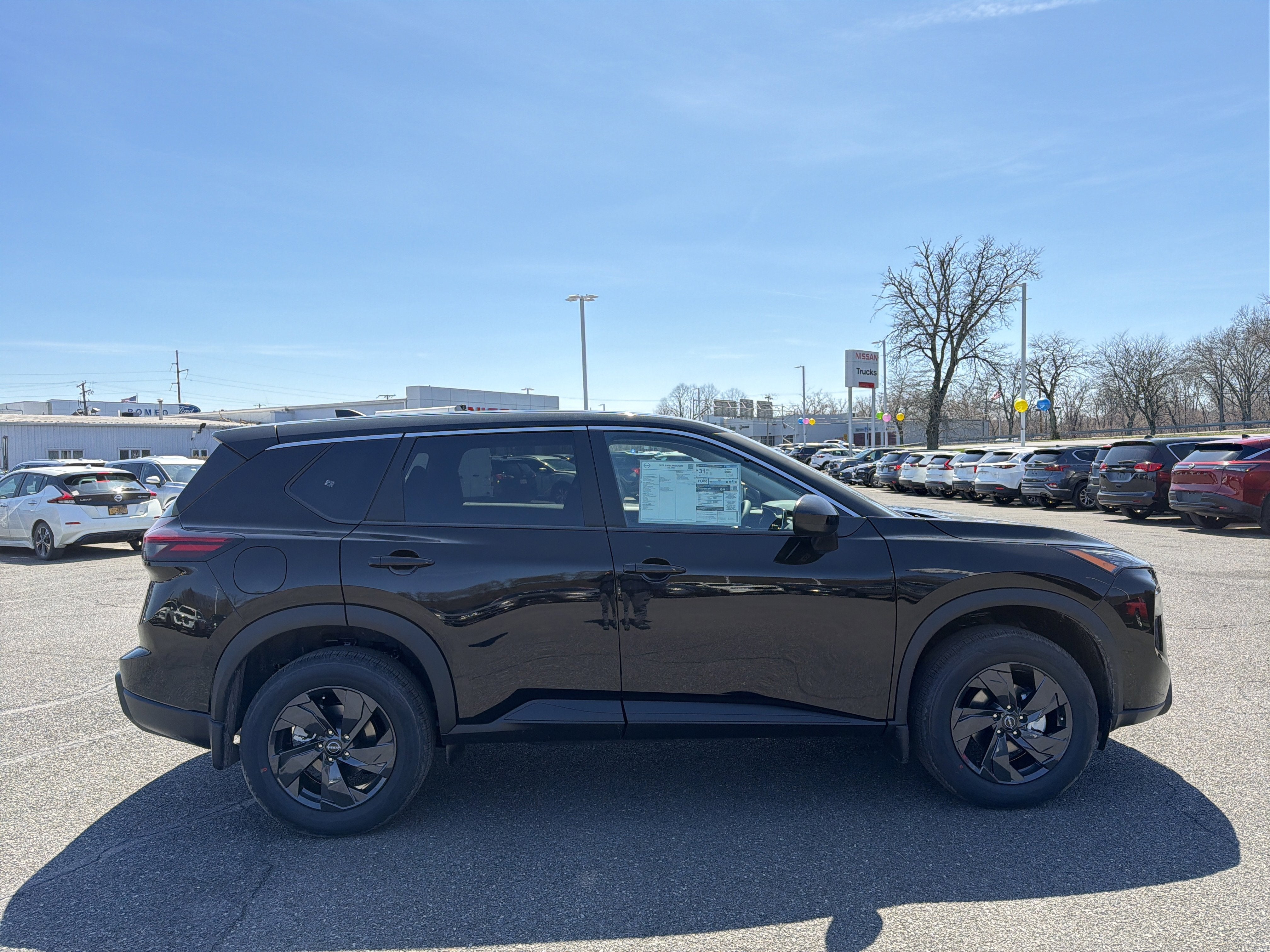 2026 Nissan Rogue SV