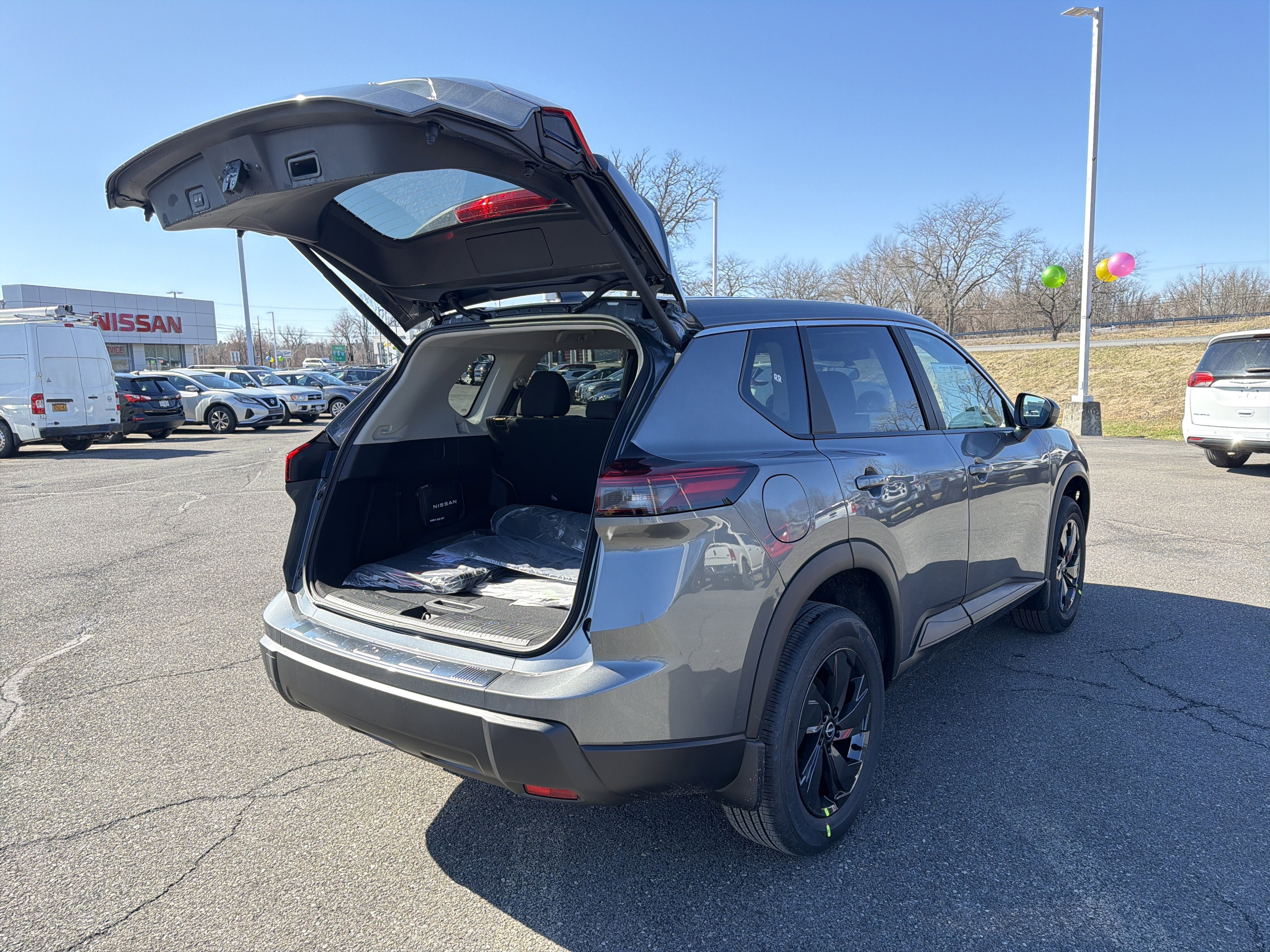 2026 Nissan Rogue SV