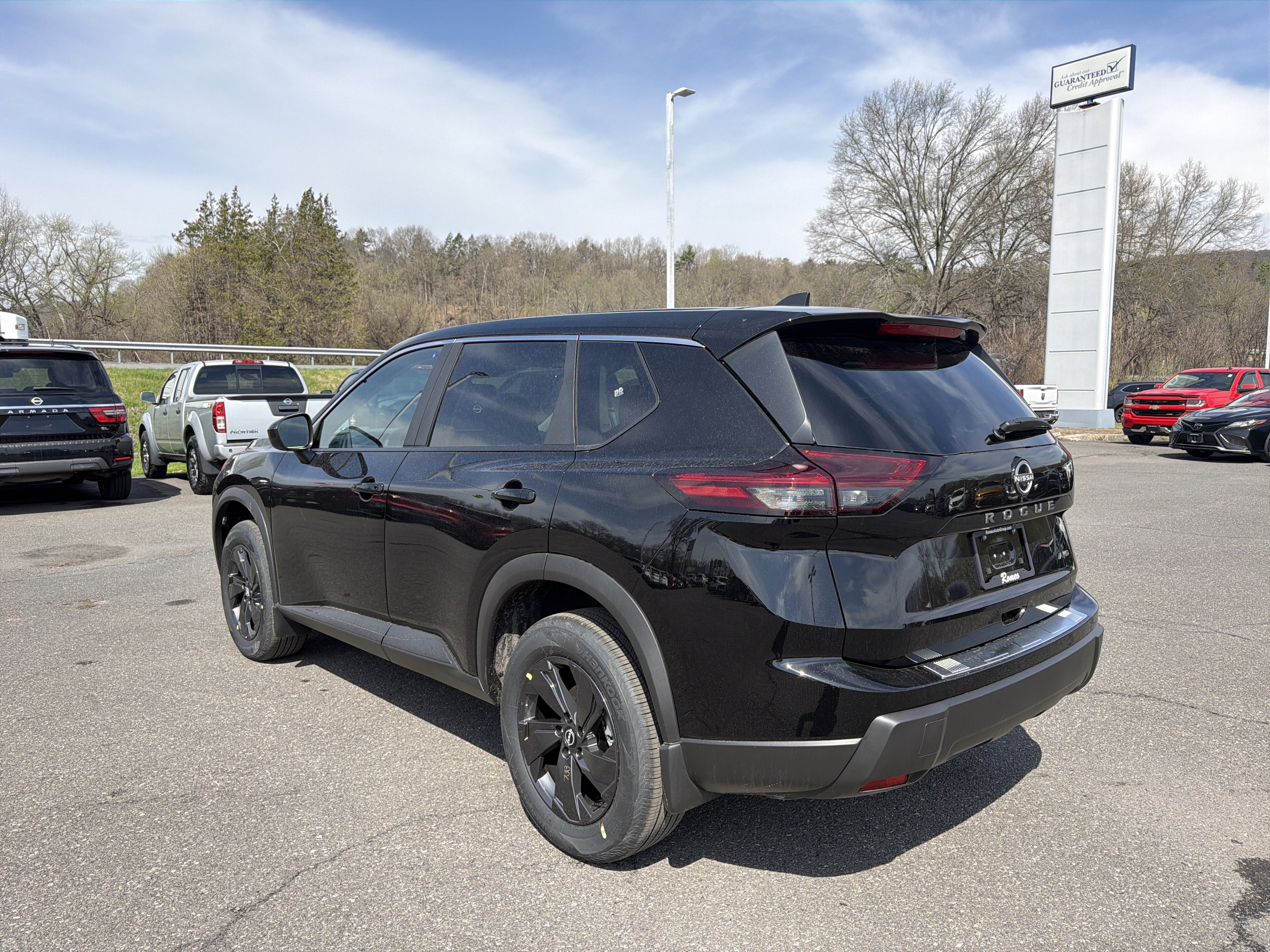 2026 Nissan Rogue SV