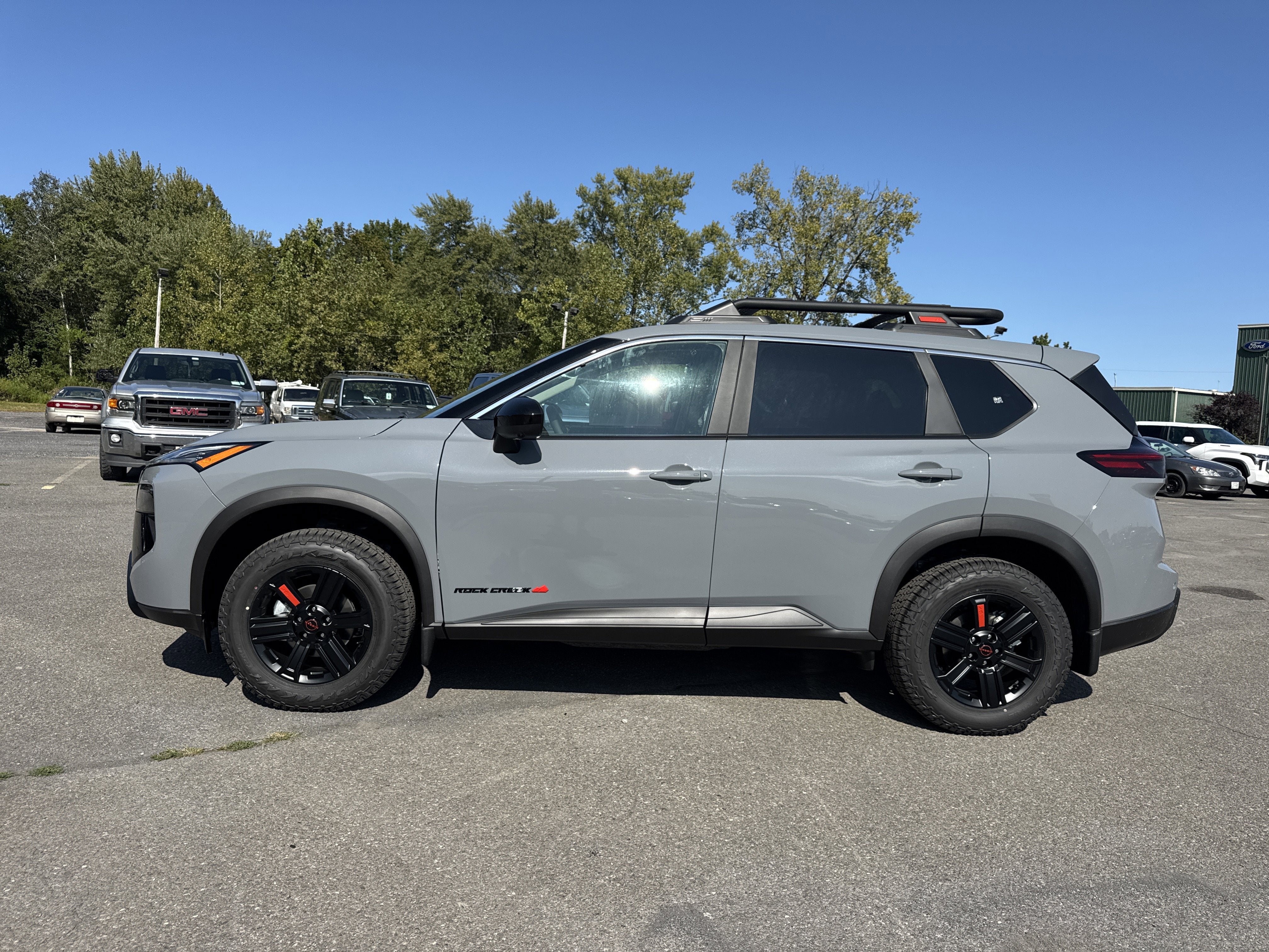 2026 Nissan Rogue Rock Creek