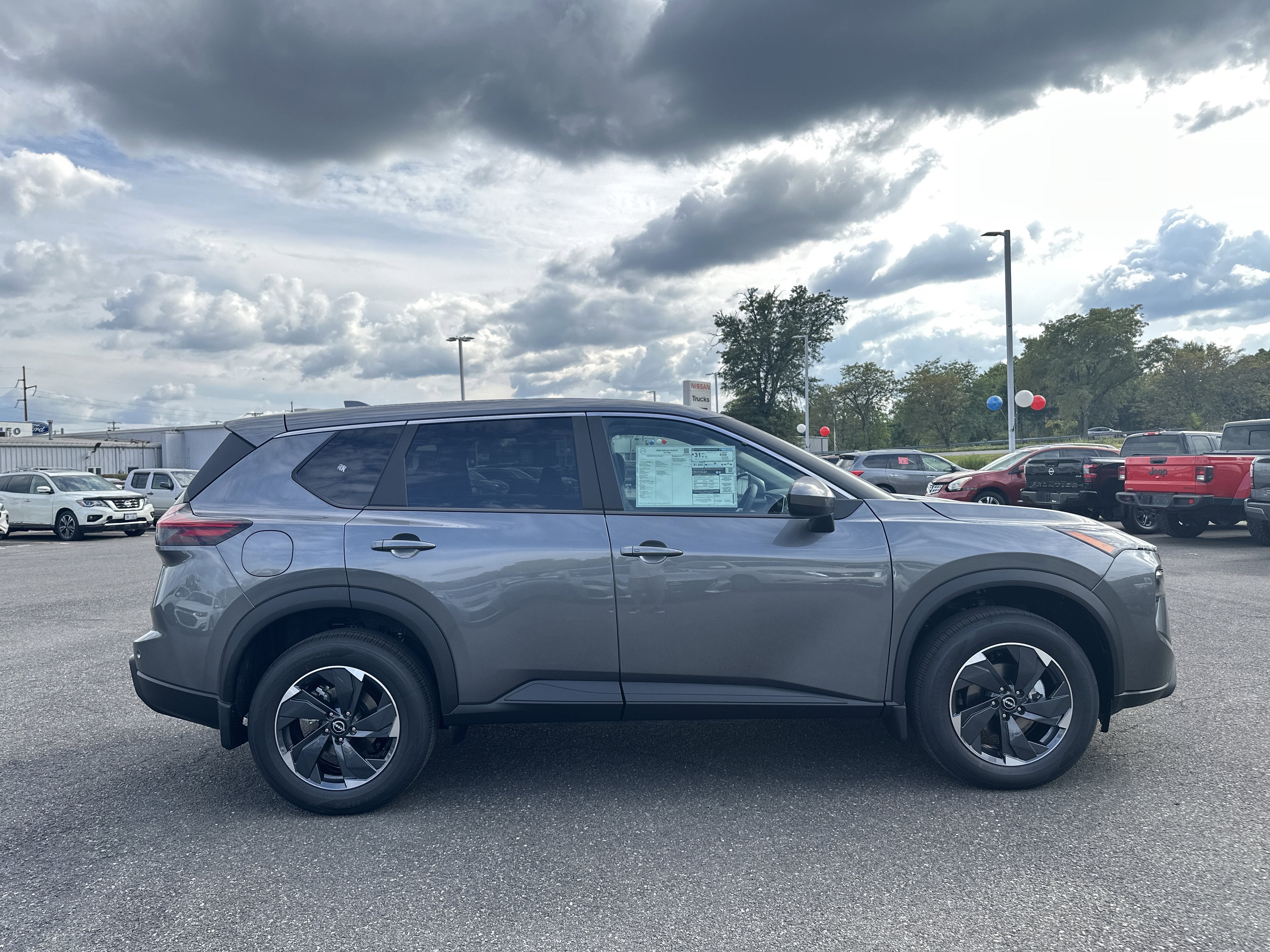 2026 Nissan Rogue SV