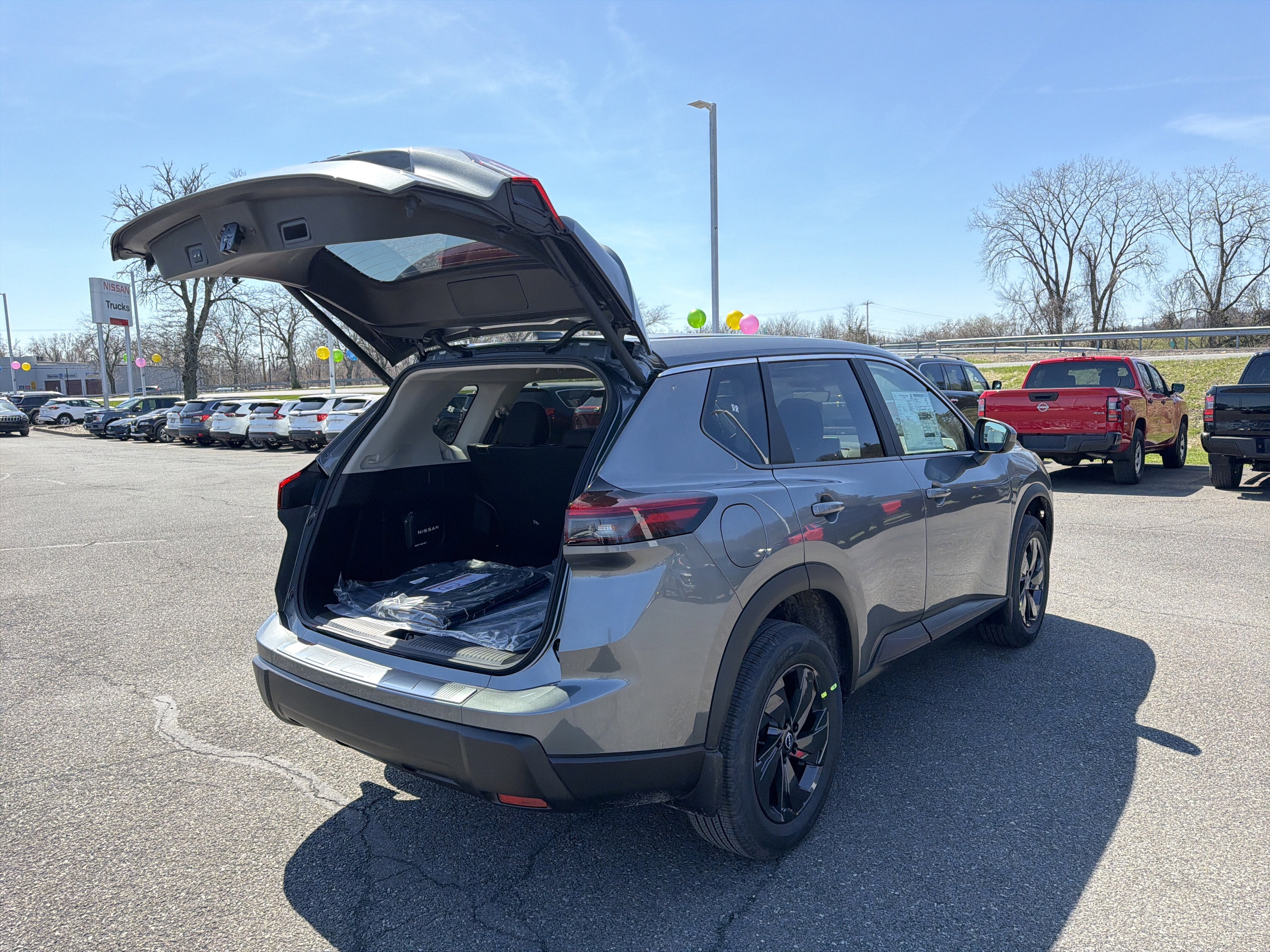 2026 Nissan Rogue SV