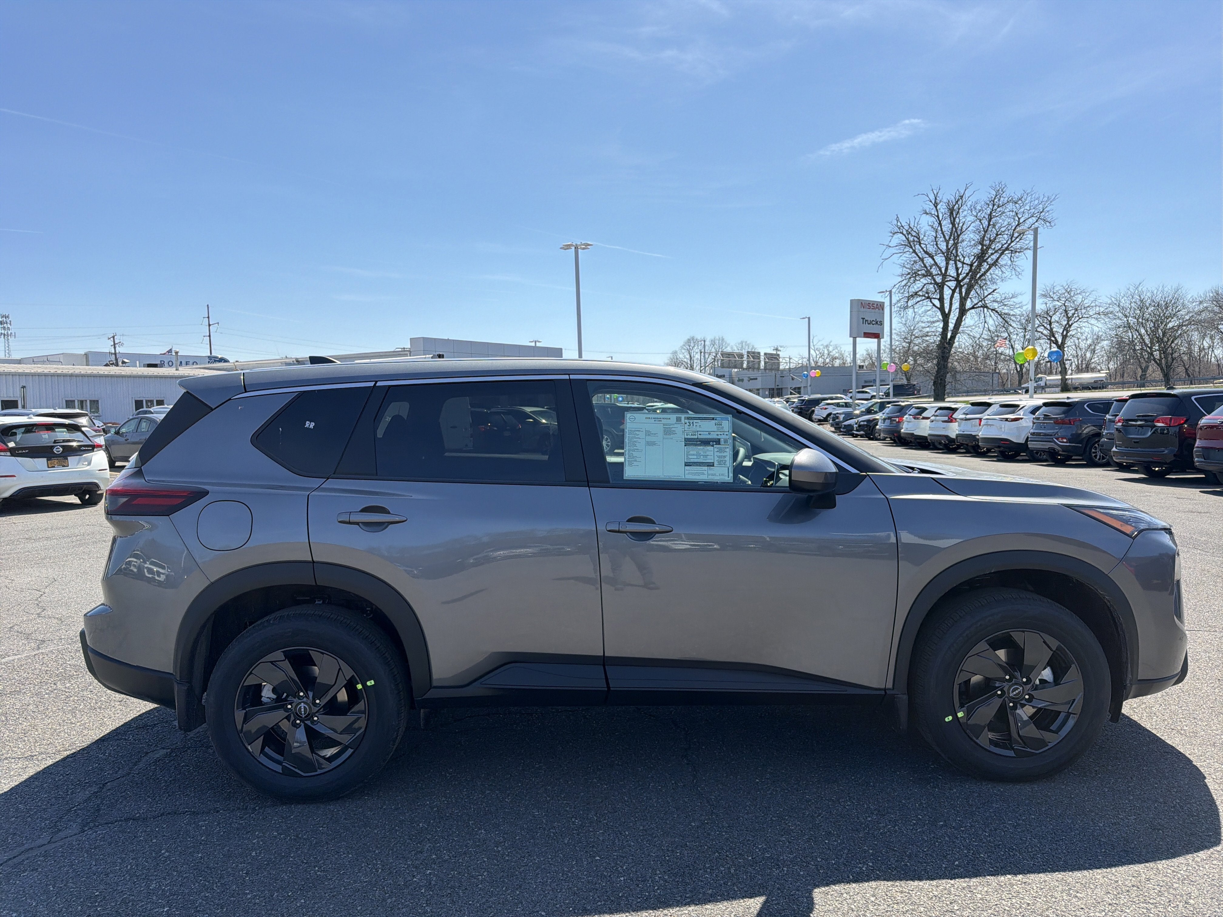 2026 Nissan Rogue SV