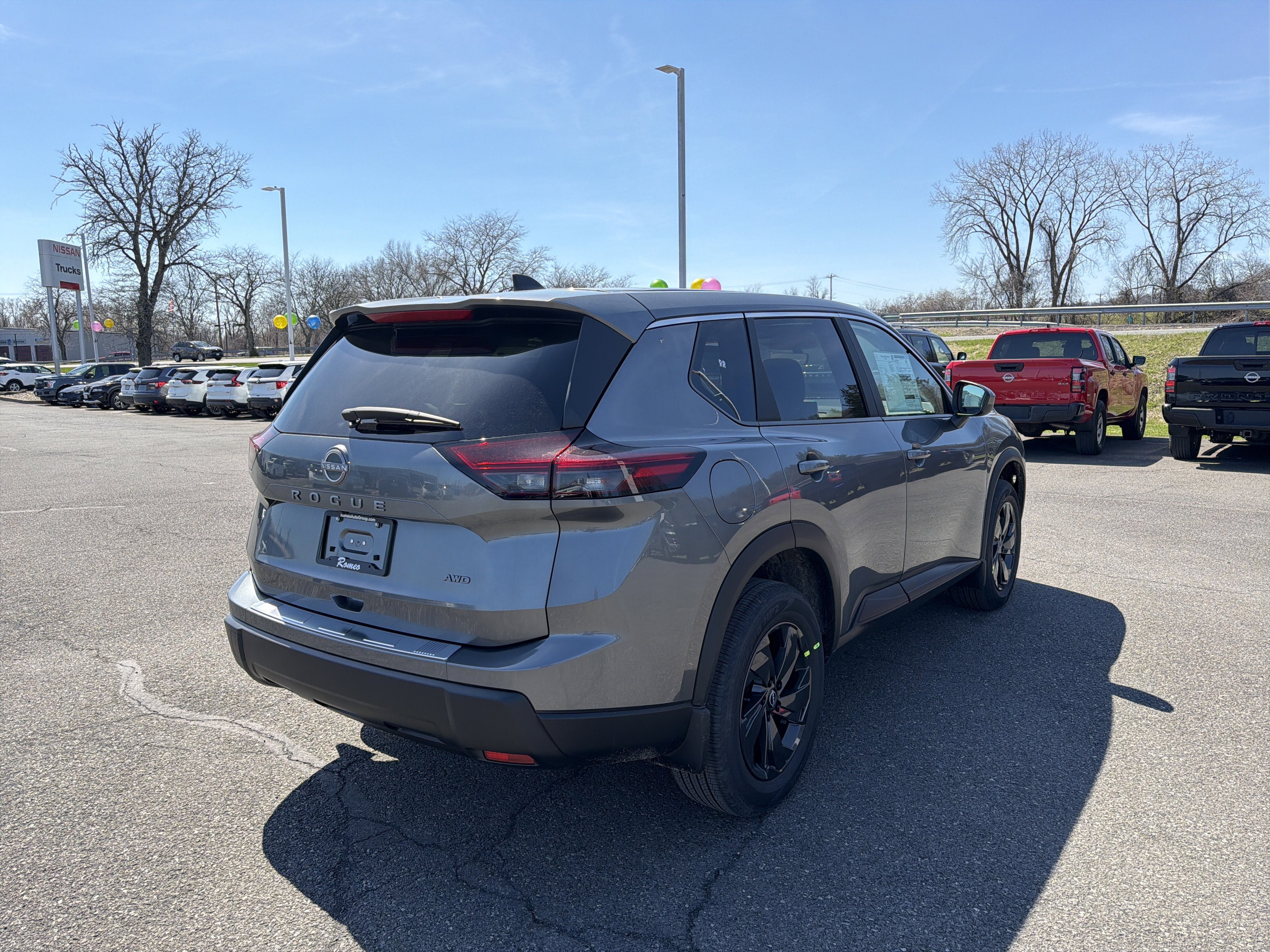 2026 Nissan Rogue SV