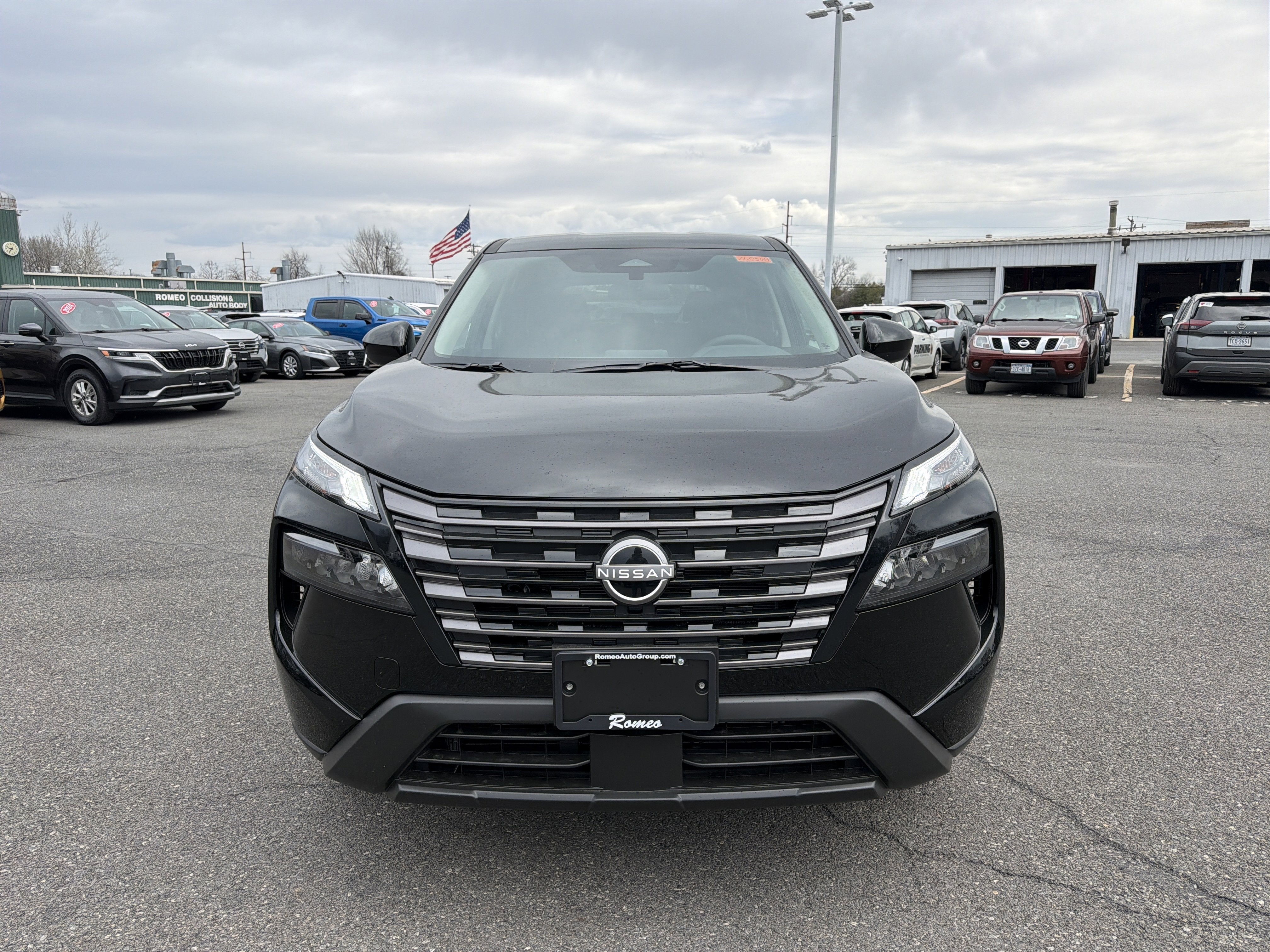 2026 Nissan Rogue SV