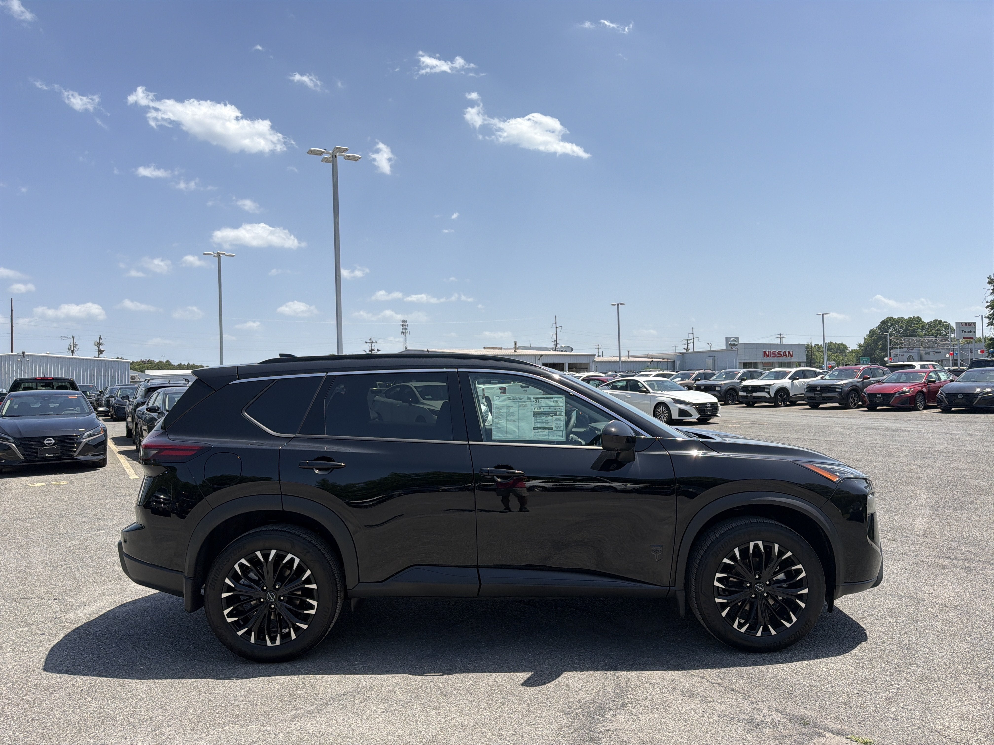 2026 Nissan Rogue Dark Armor