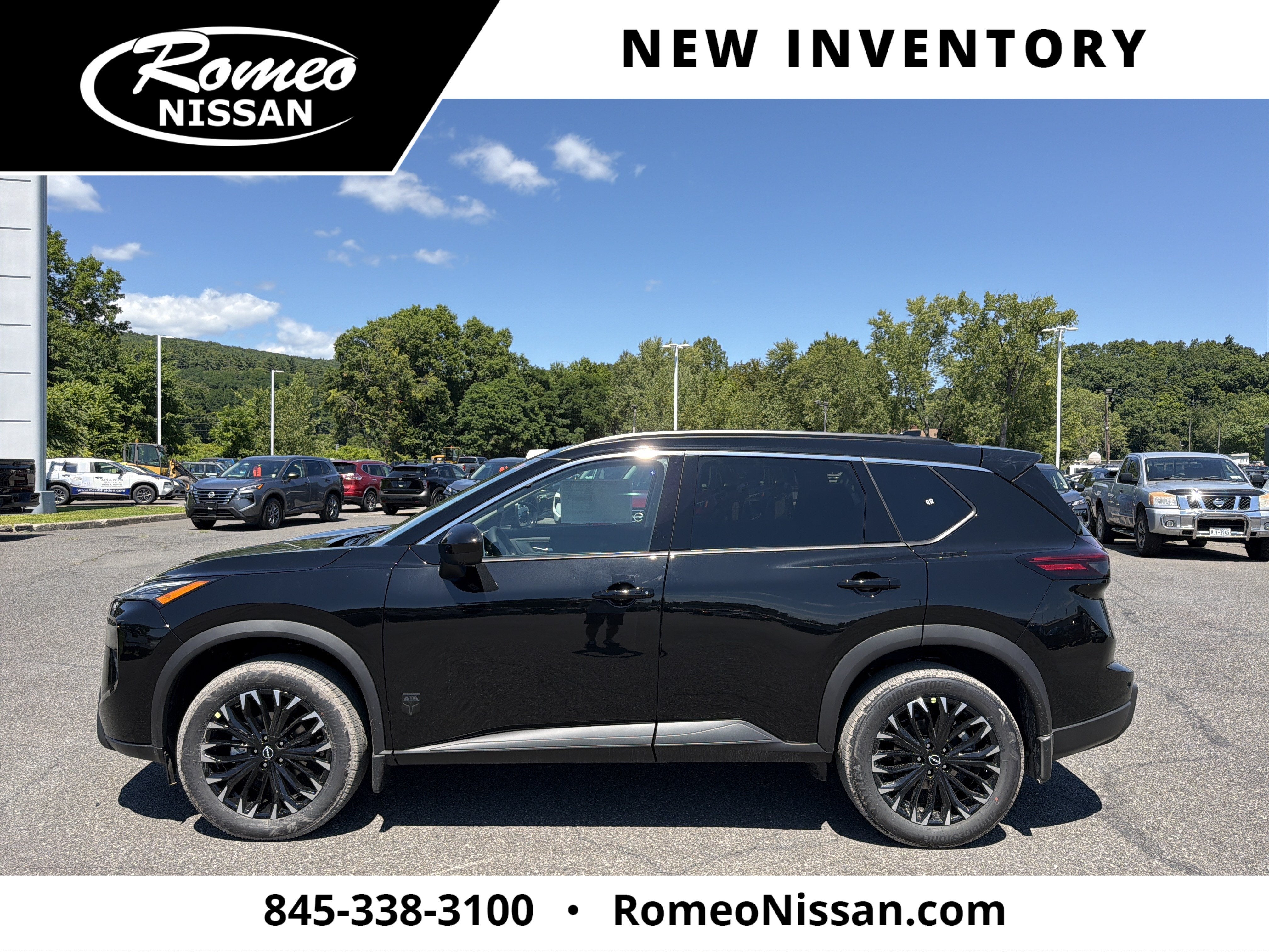 2026 Nissan Rogue Dark Armor