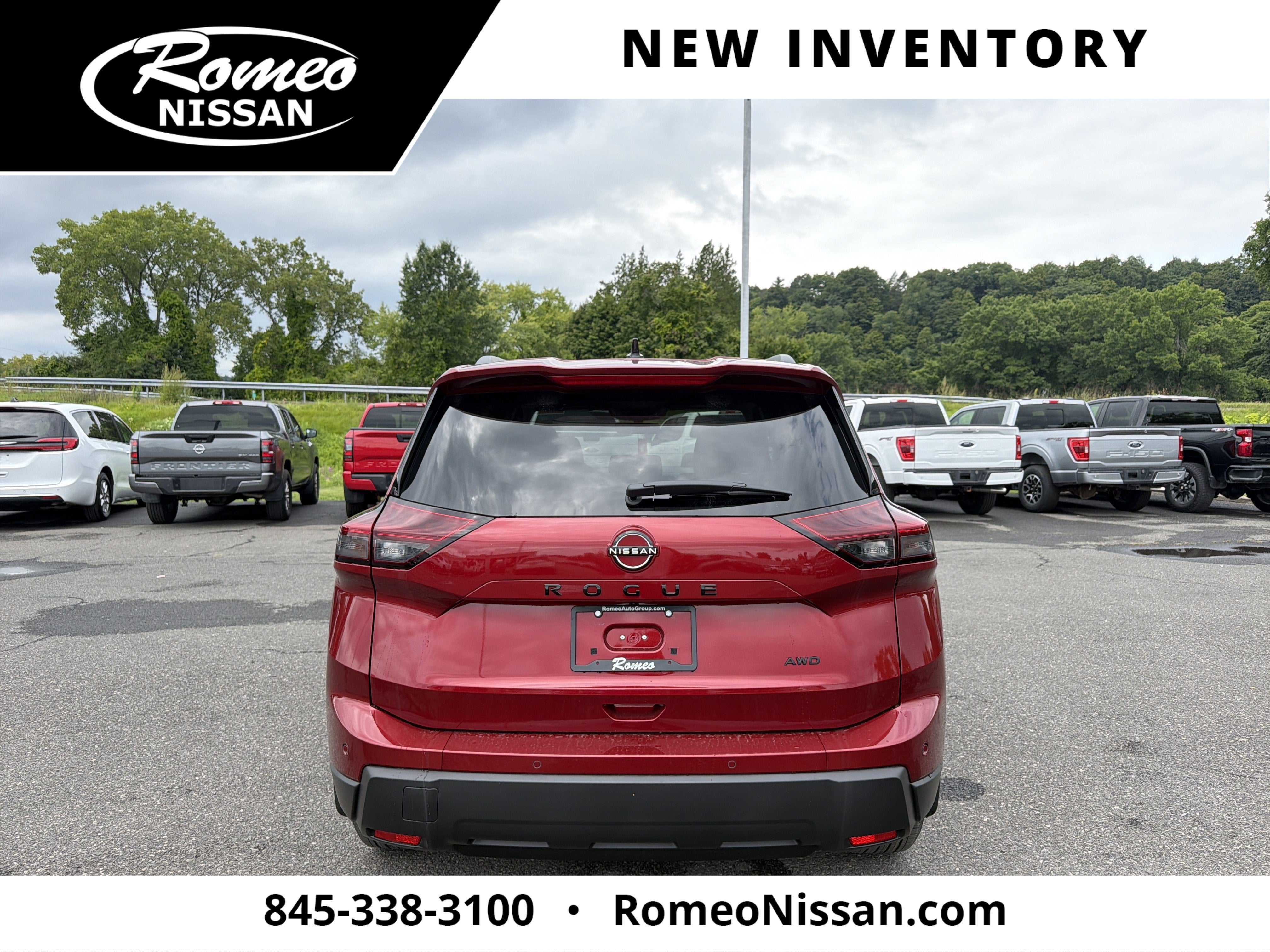2026 Nissan Rogue Dark Armor