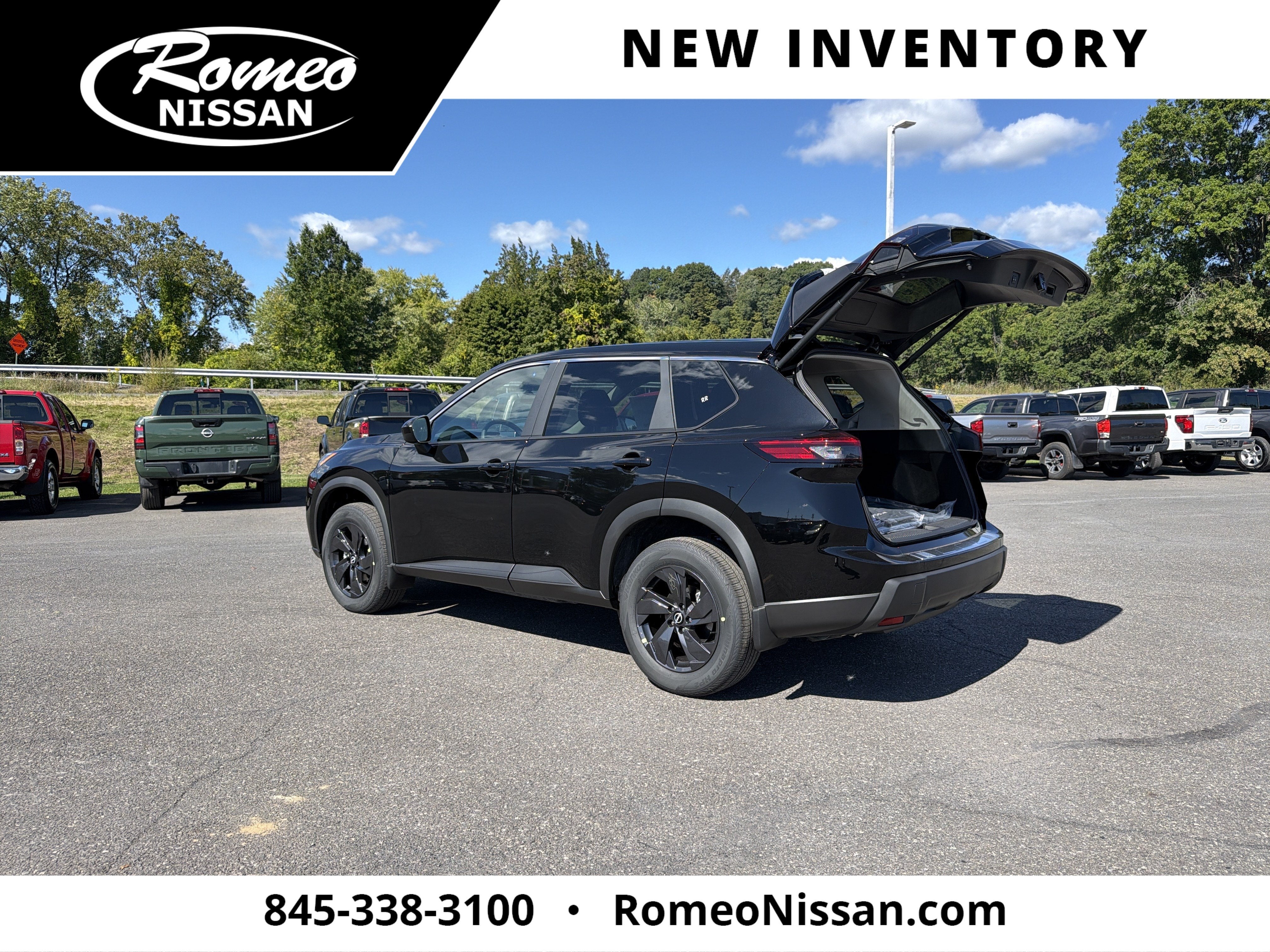 2026 Nissan Rogue SV