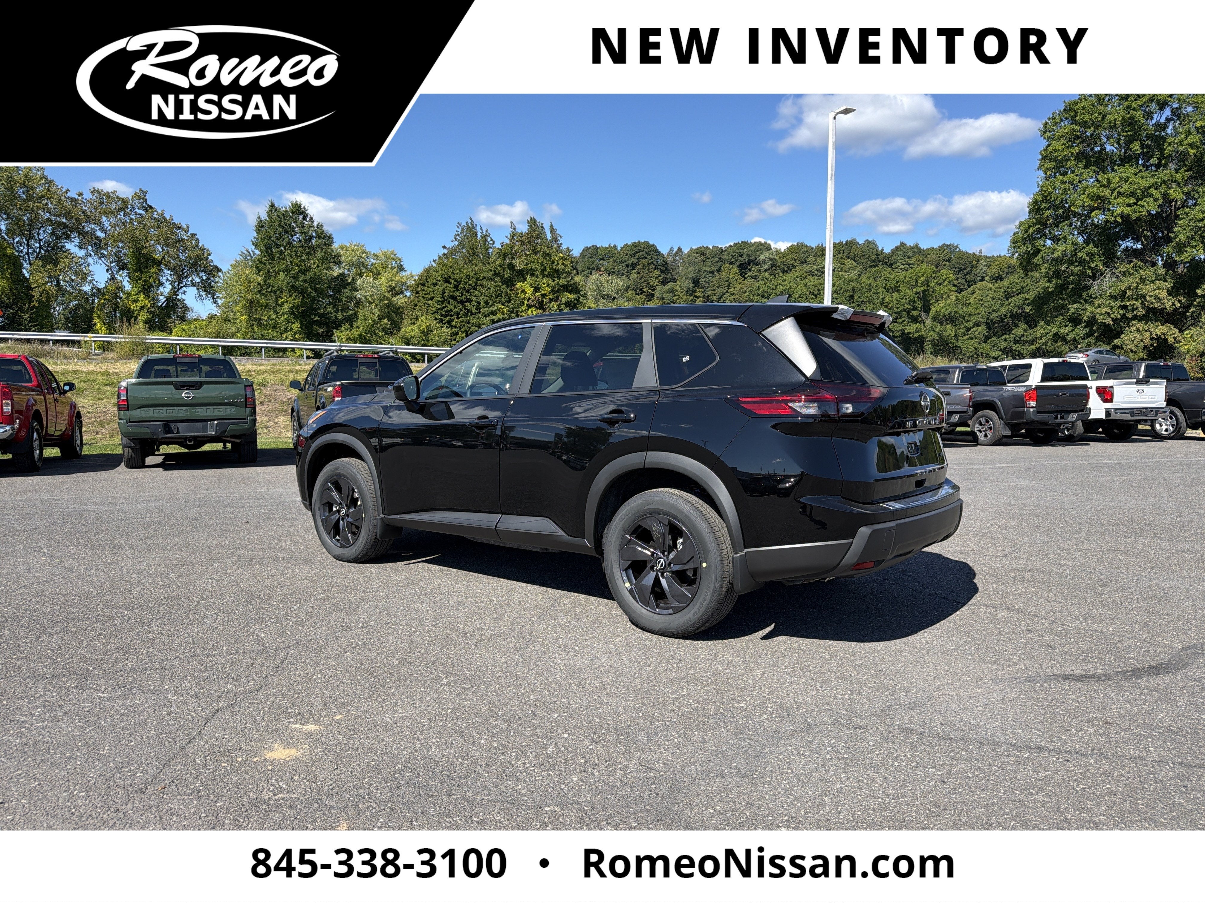 2026 Nissan Rogue SV