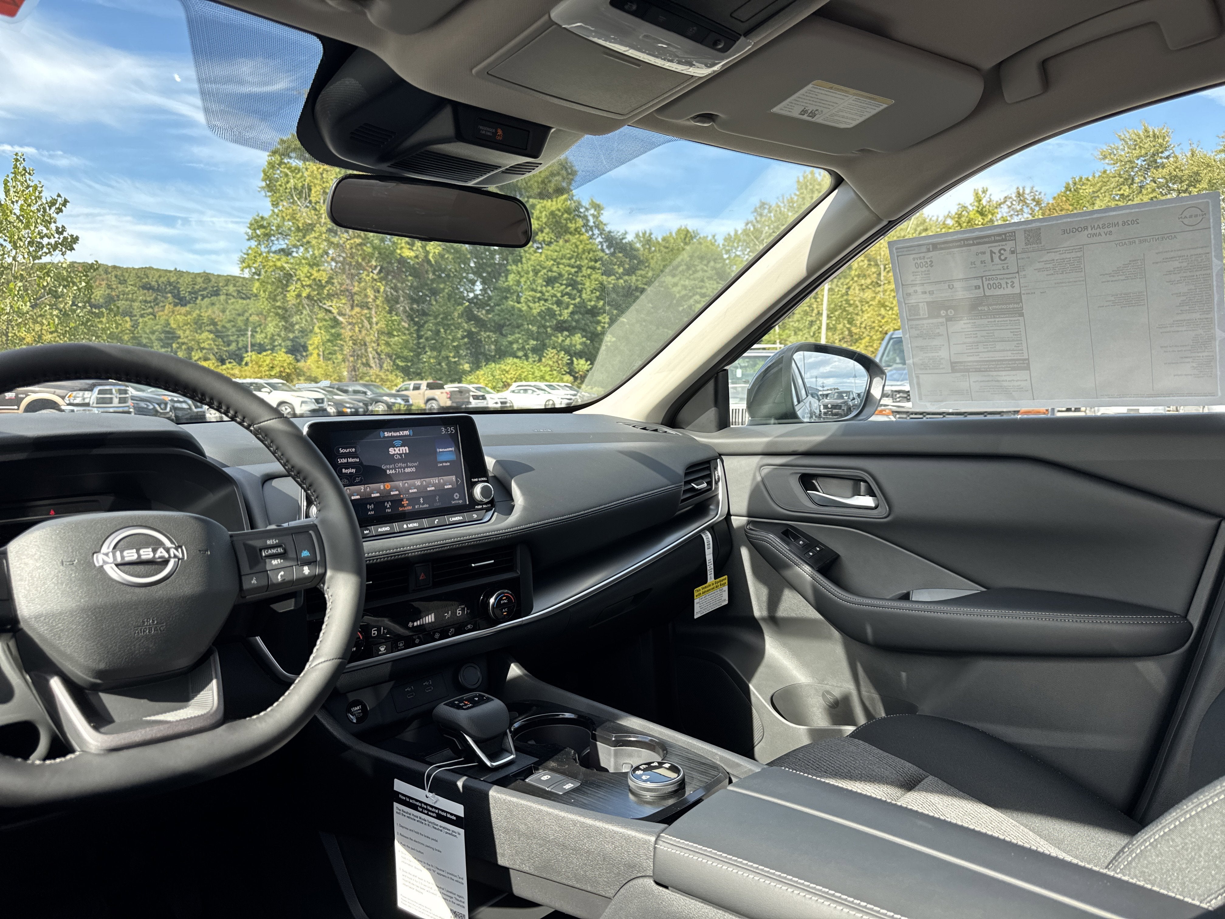 2026 Nissan Rogue SV