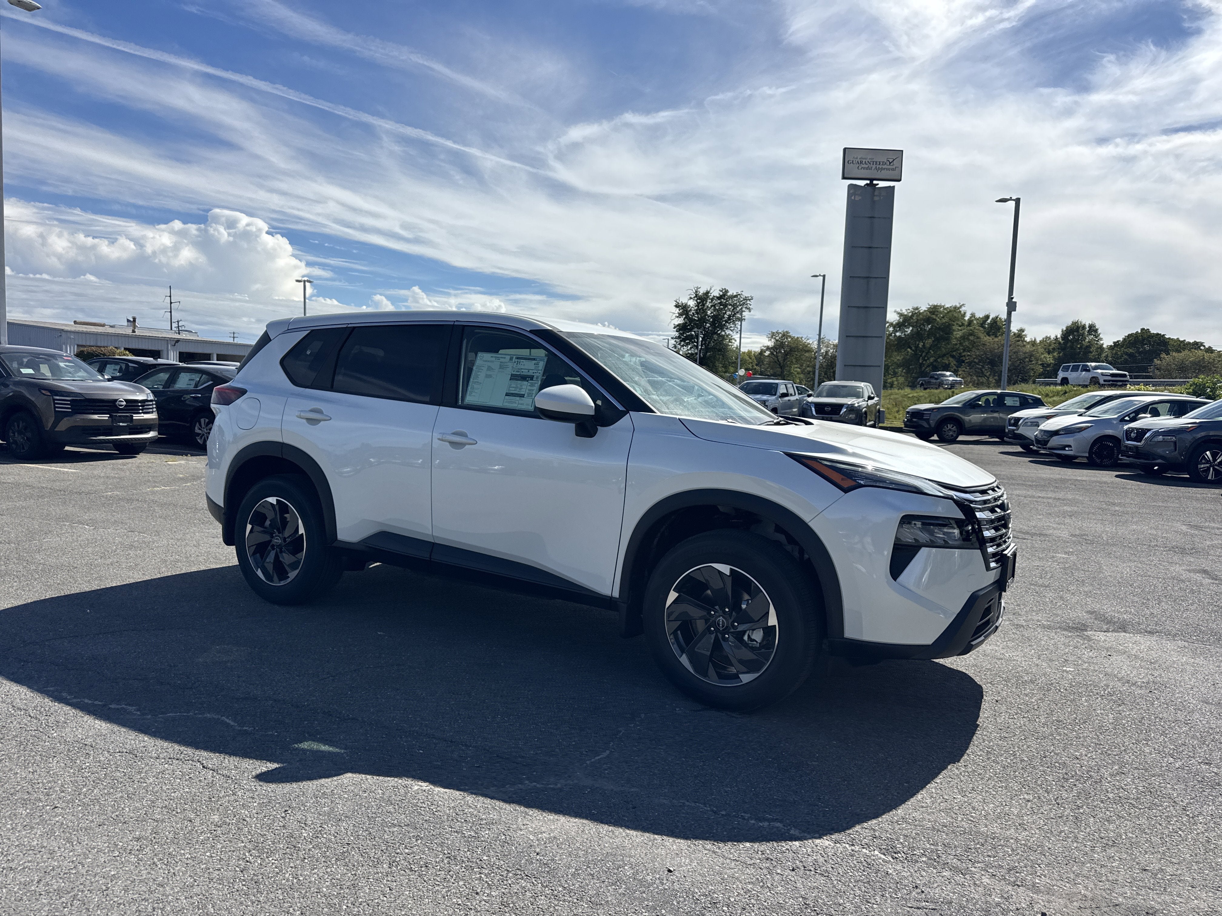 2026 Nissan Rogue SV