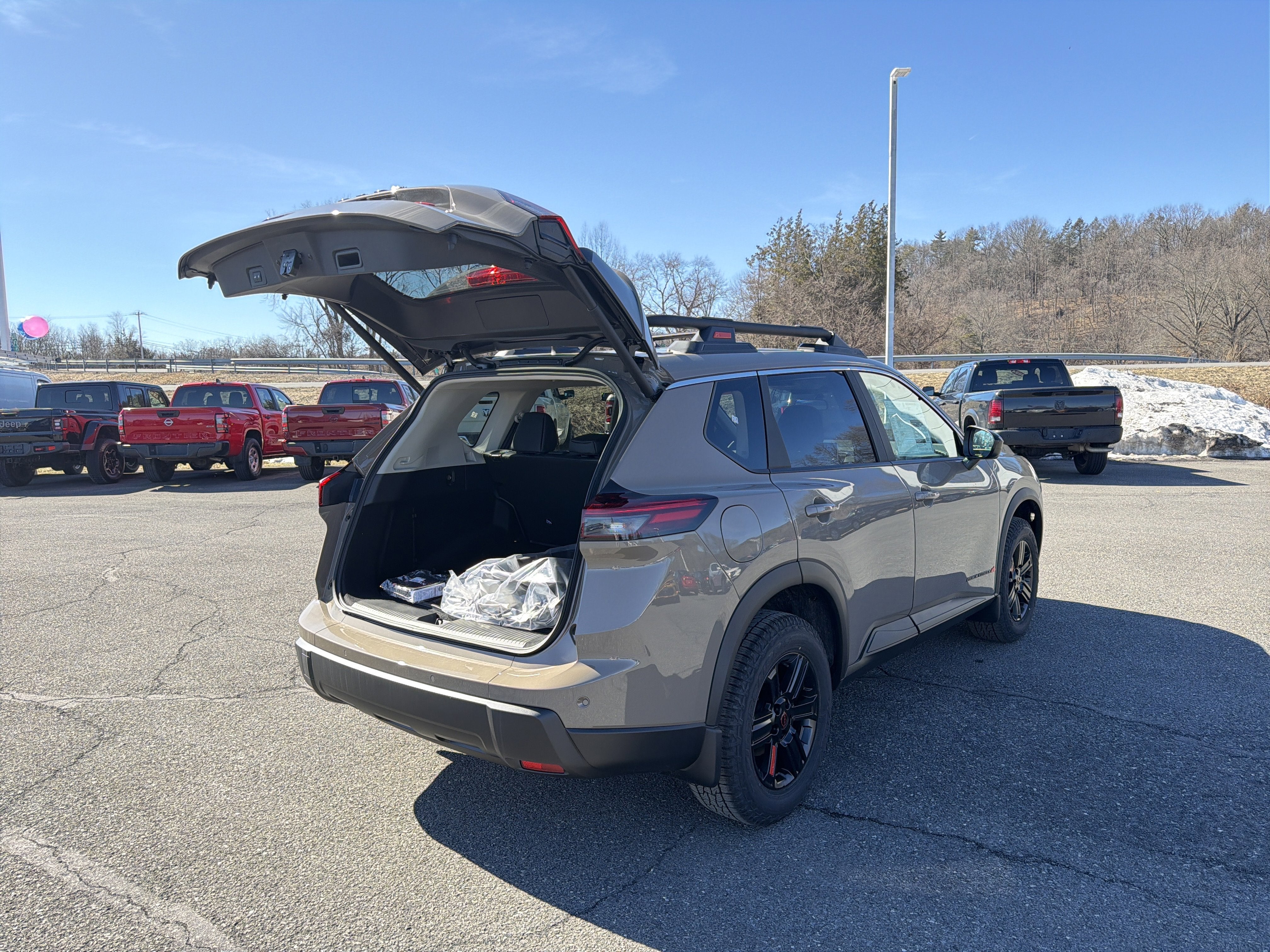 2026 Nissan Rogue Rock Creek