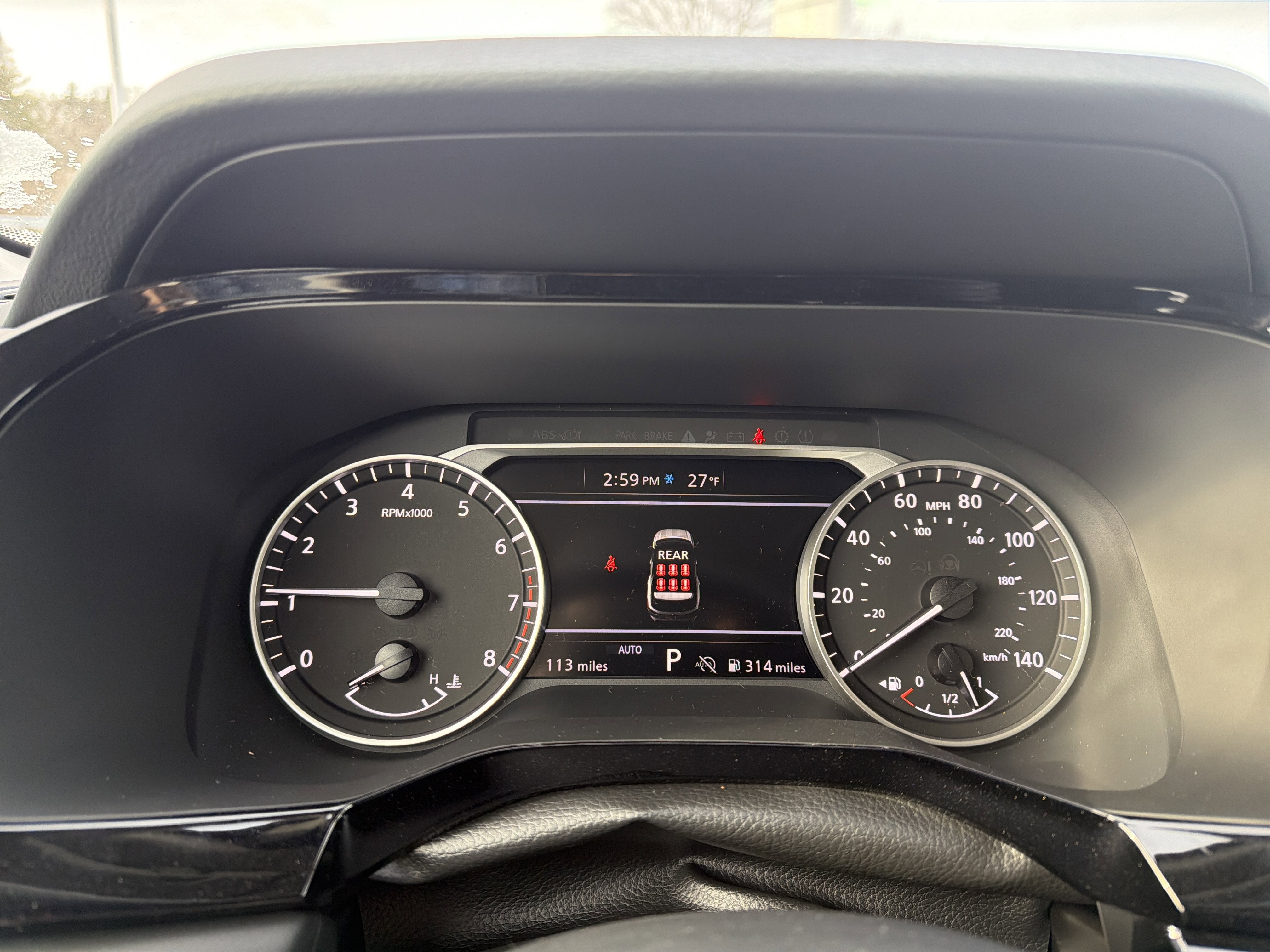 2025 Nissan Pathfinder SV