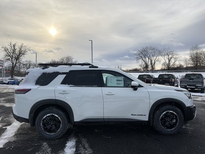 2025 Nissan Pathfinder Rock Creek
