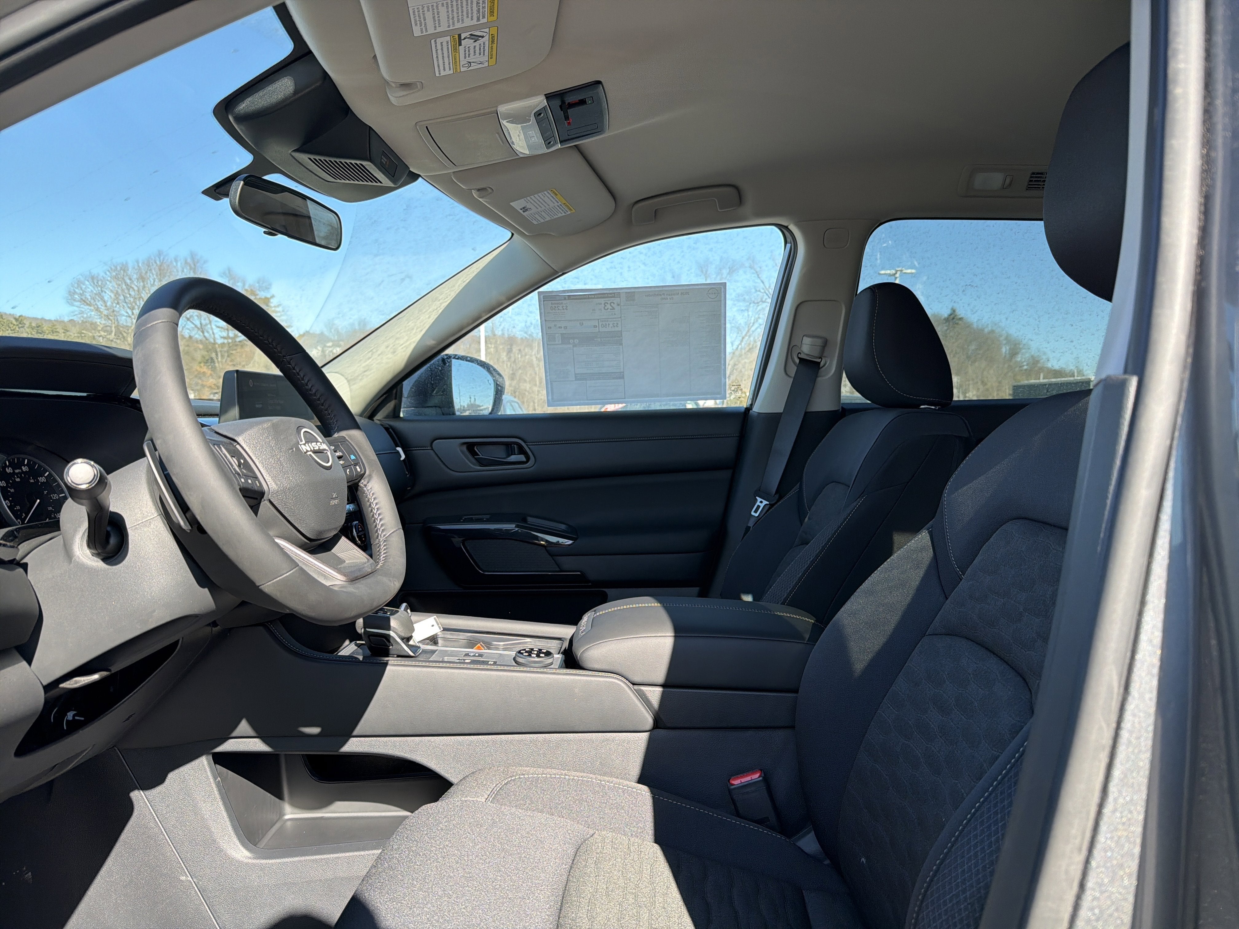 2026 Nissan Pathfinder SV