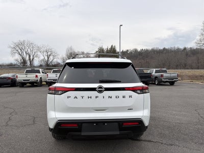 2026 Nissan Pathfinder SV