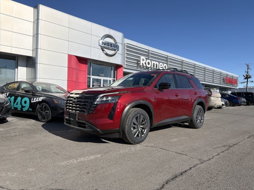 2026 Nissan Pathfinder SV