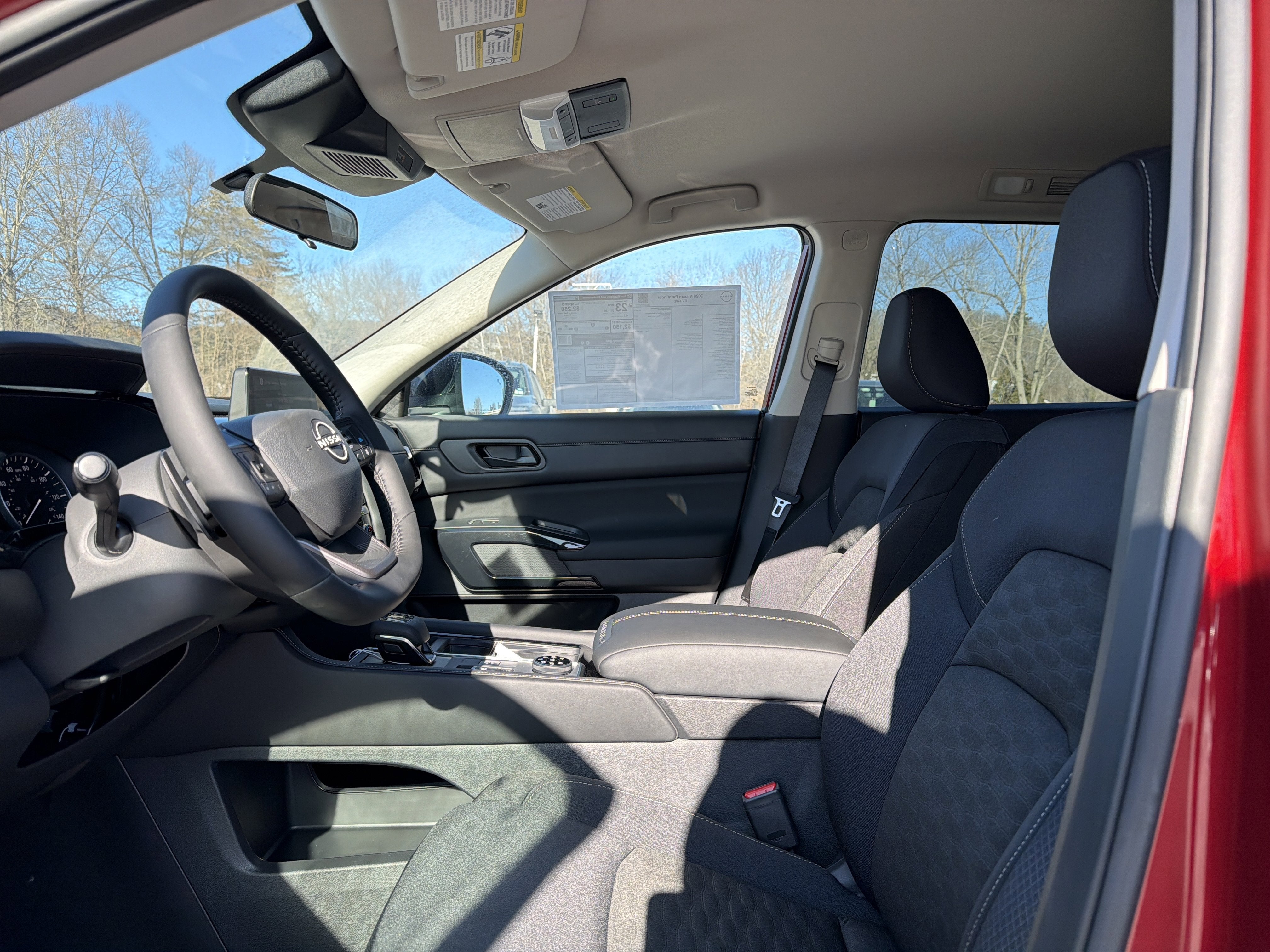 2026 Nissan Pathfinder SV