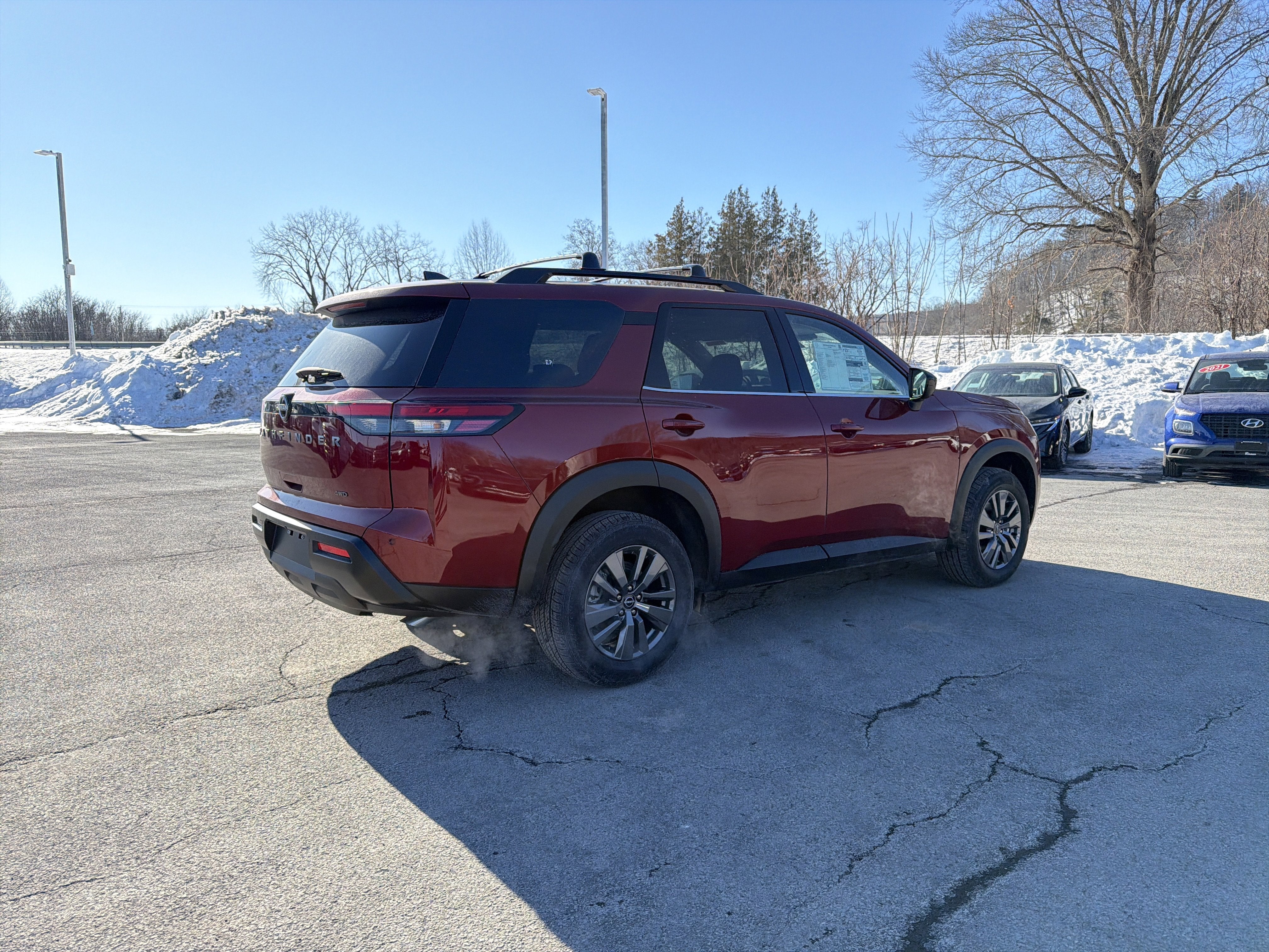 2026 Nissan Pathfinder SV