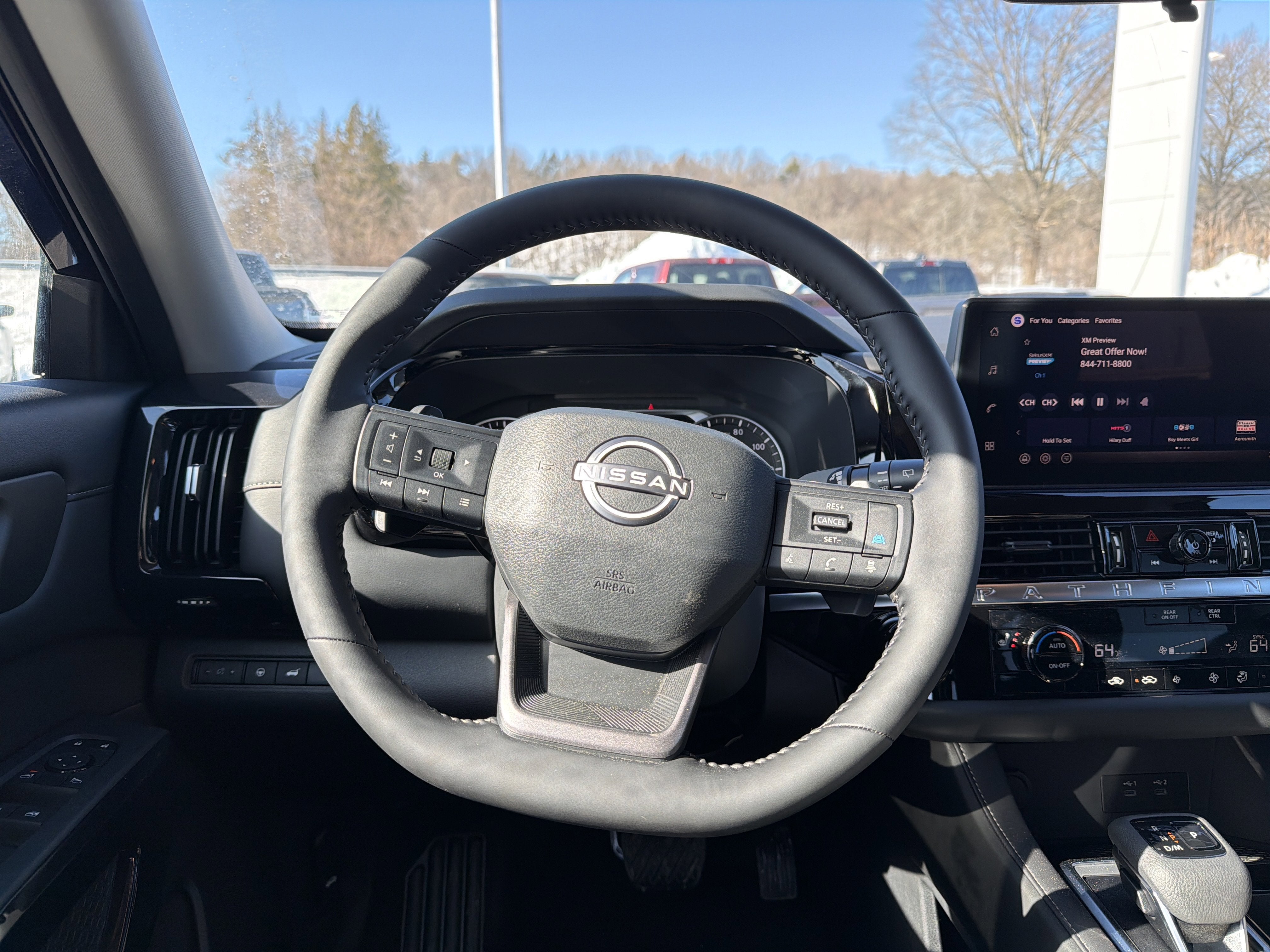 2026 Nissan Pathfinder SV