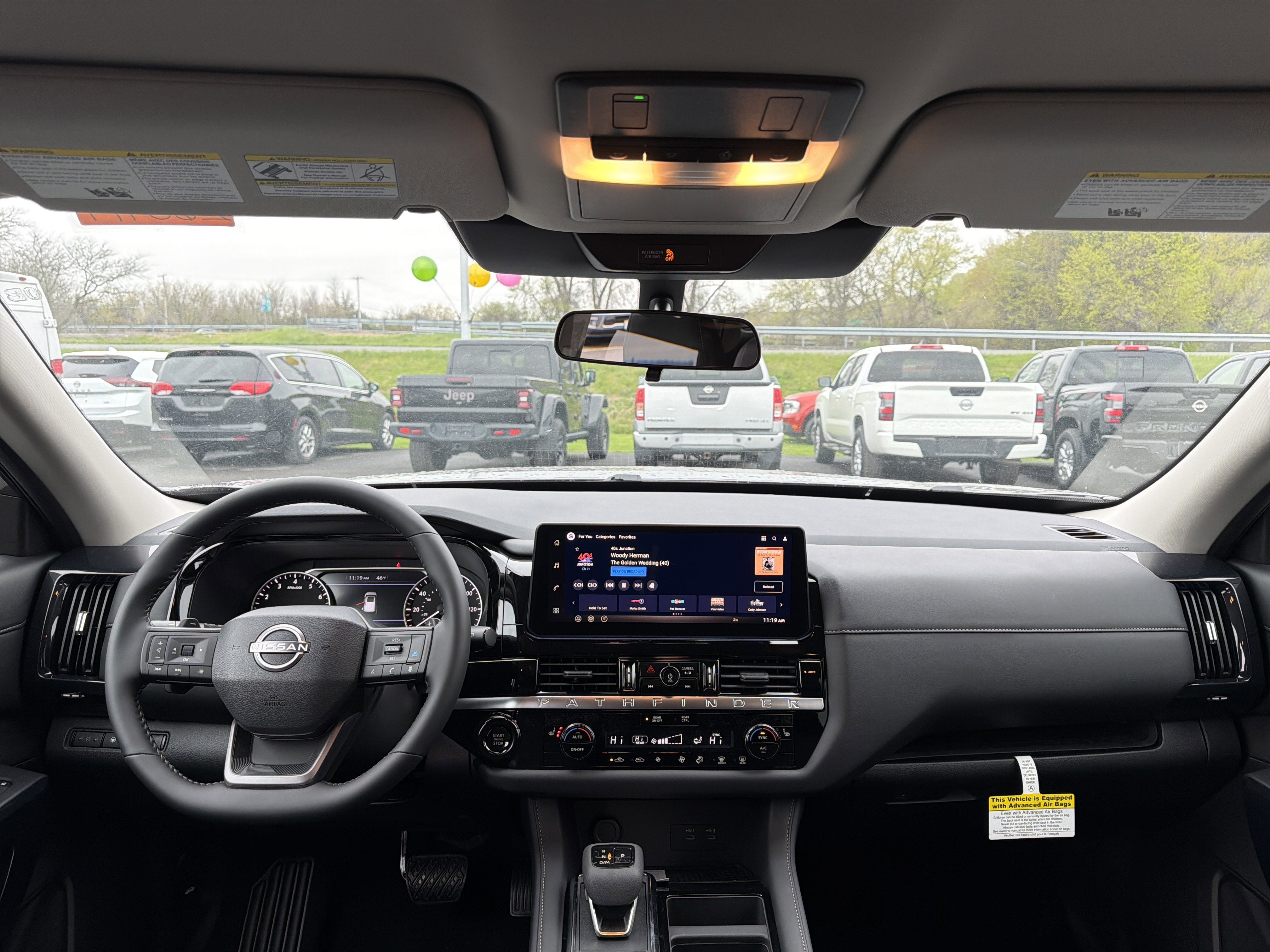 2026 Nissan Pathfinder SV