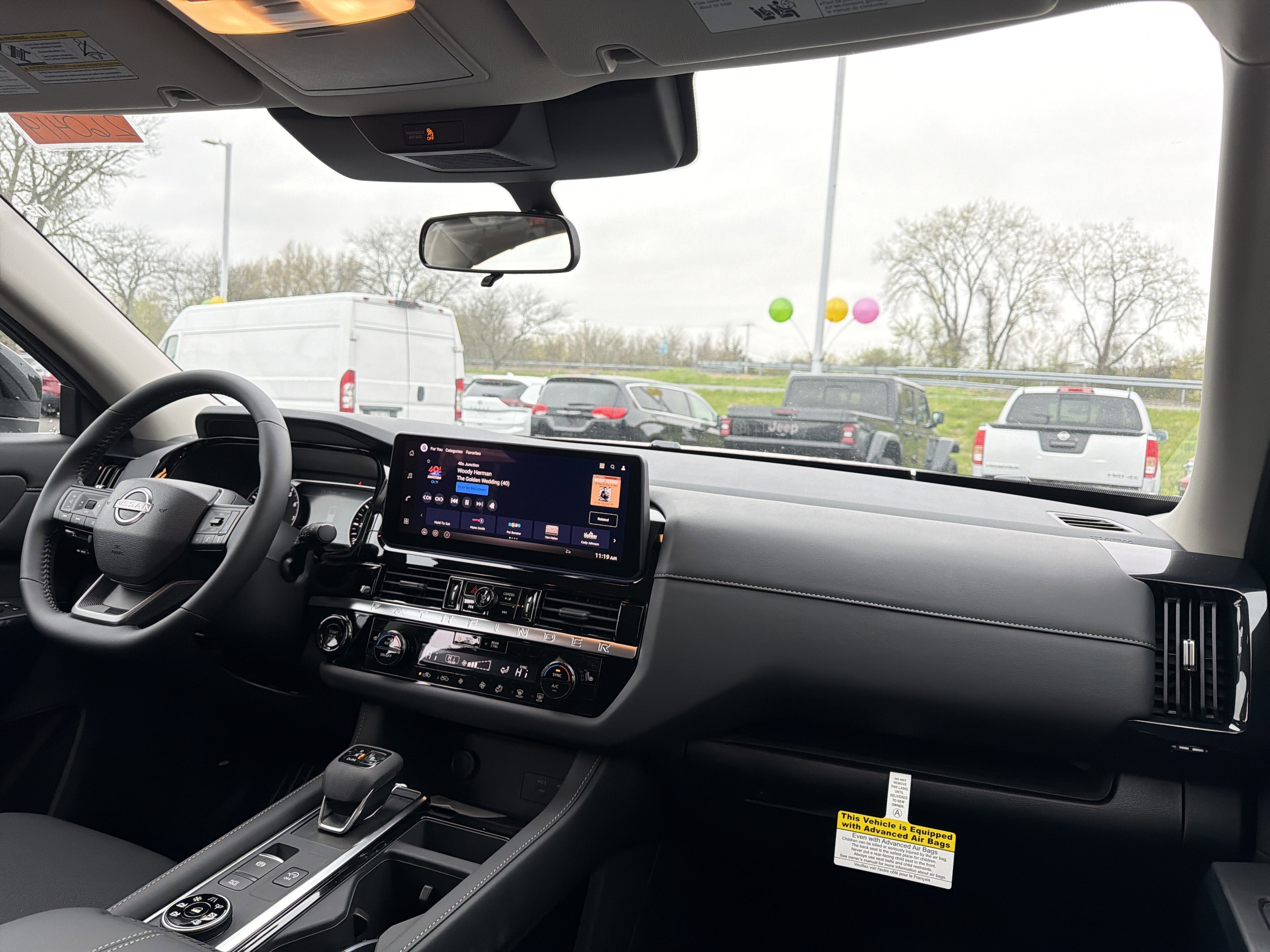2026 Nissan Pathfinder SV