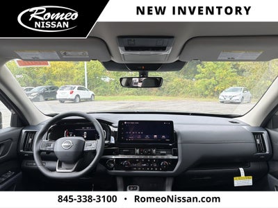 2026 Nissan Pathfinder SL