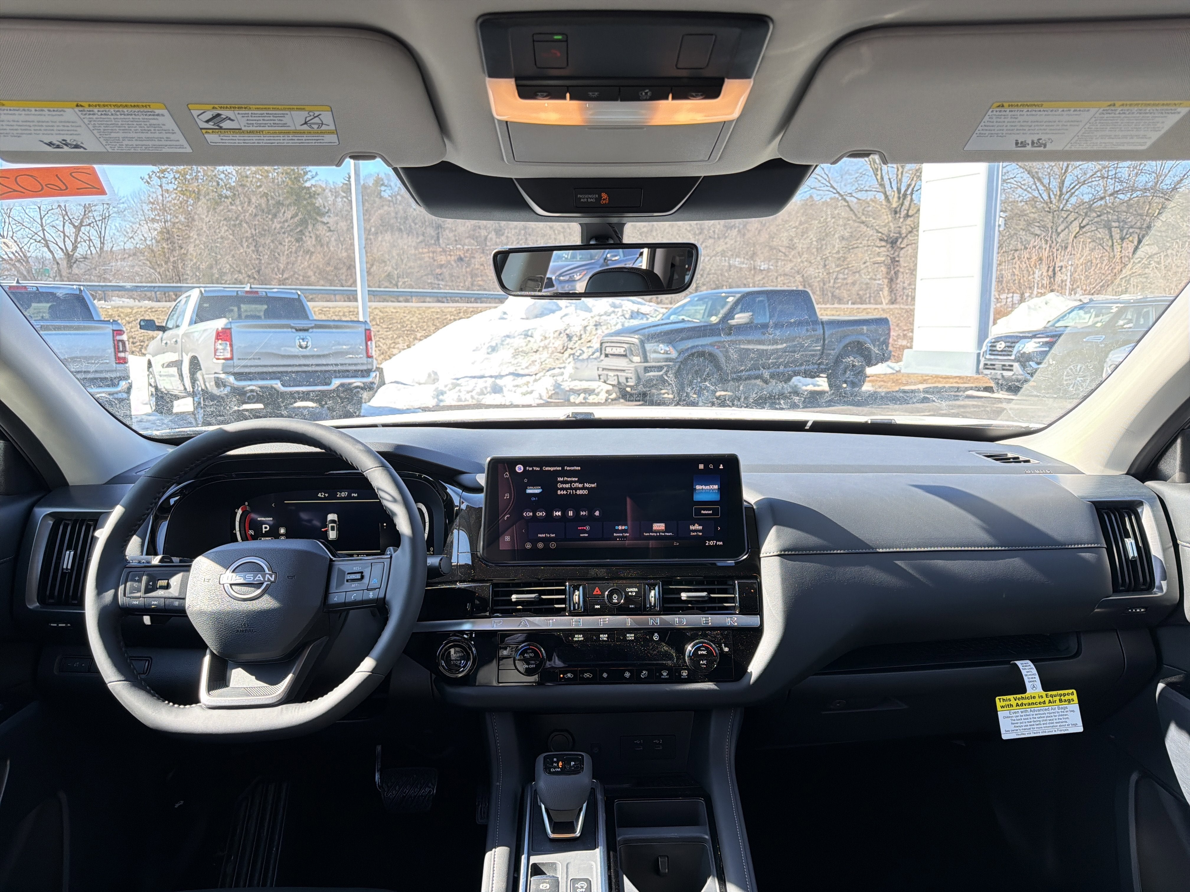 2026 Nissan Pathfinder SL