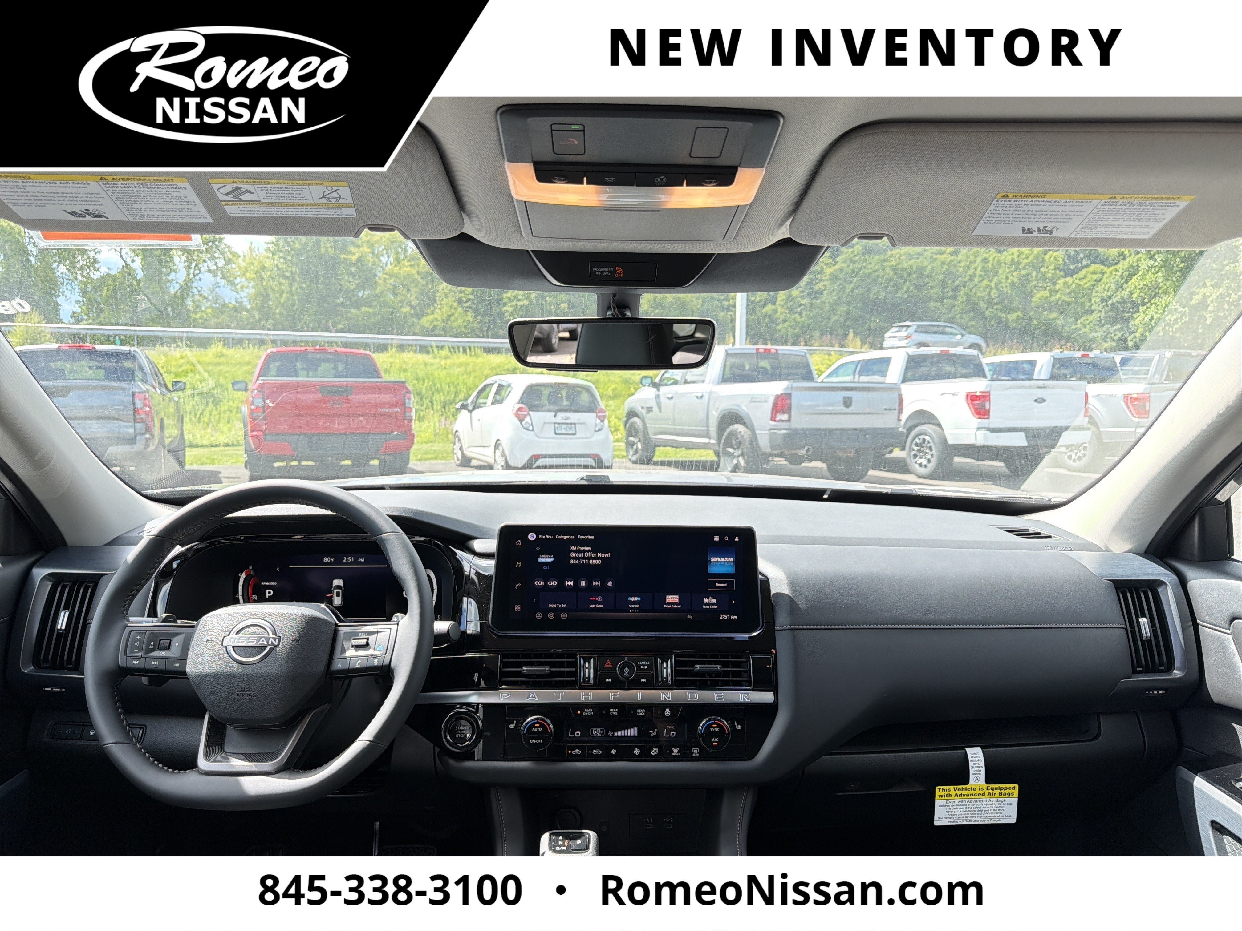 2026 Nissan Pathfinder SL