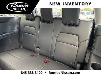 2026 Nissan Pathfinder SL