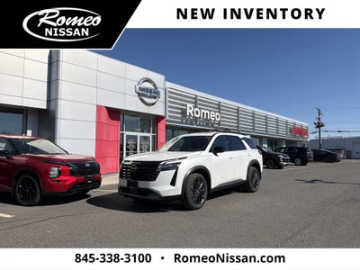 2026 Nissan Pathfinder SL