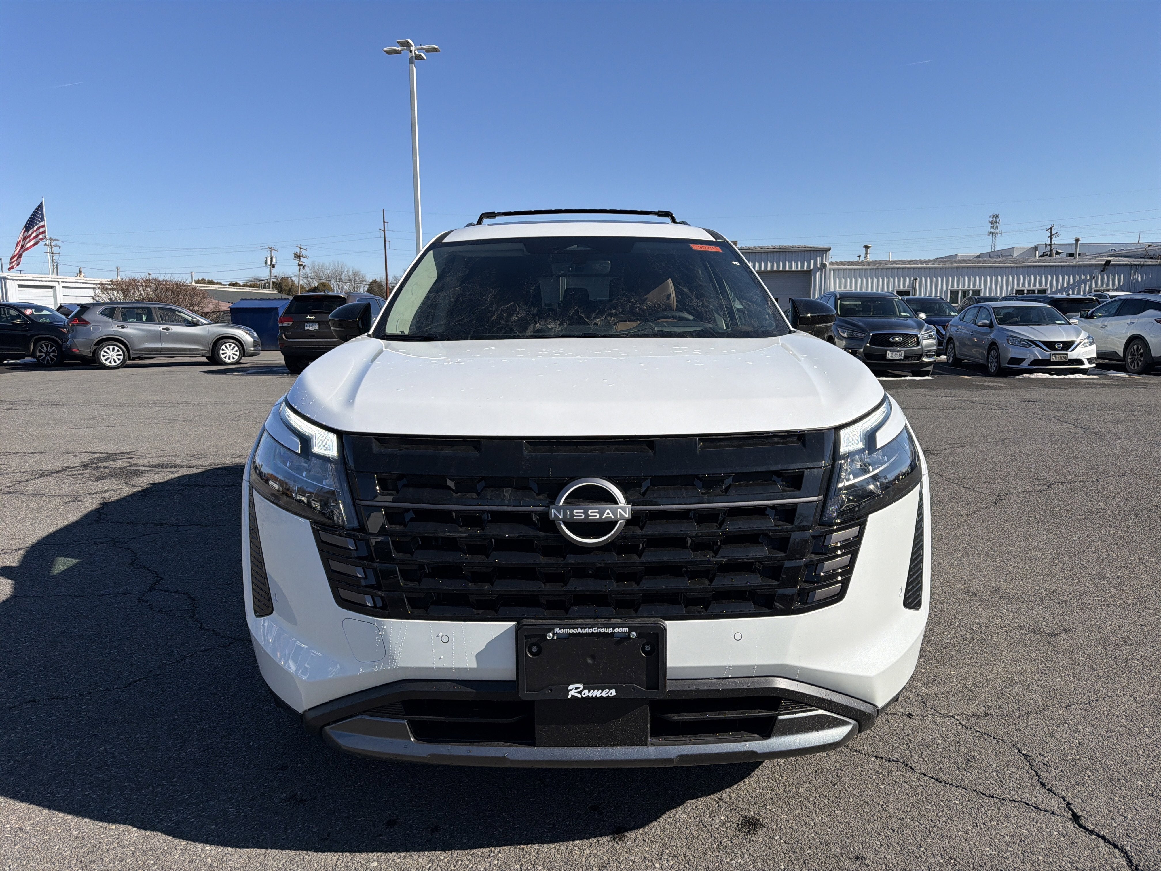 2026 Nissan Pathfinder Platinum