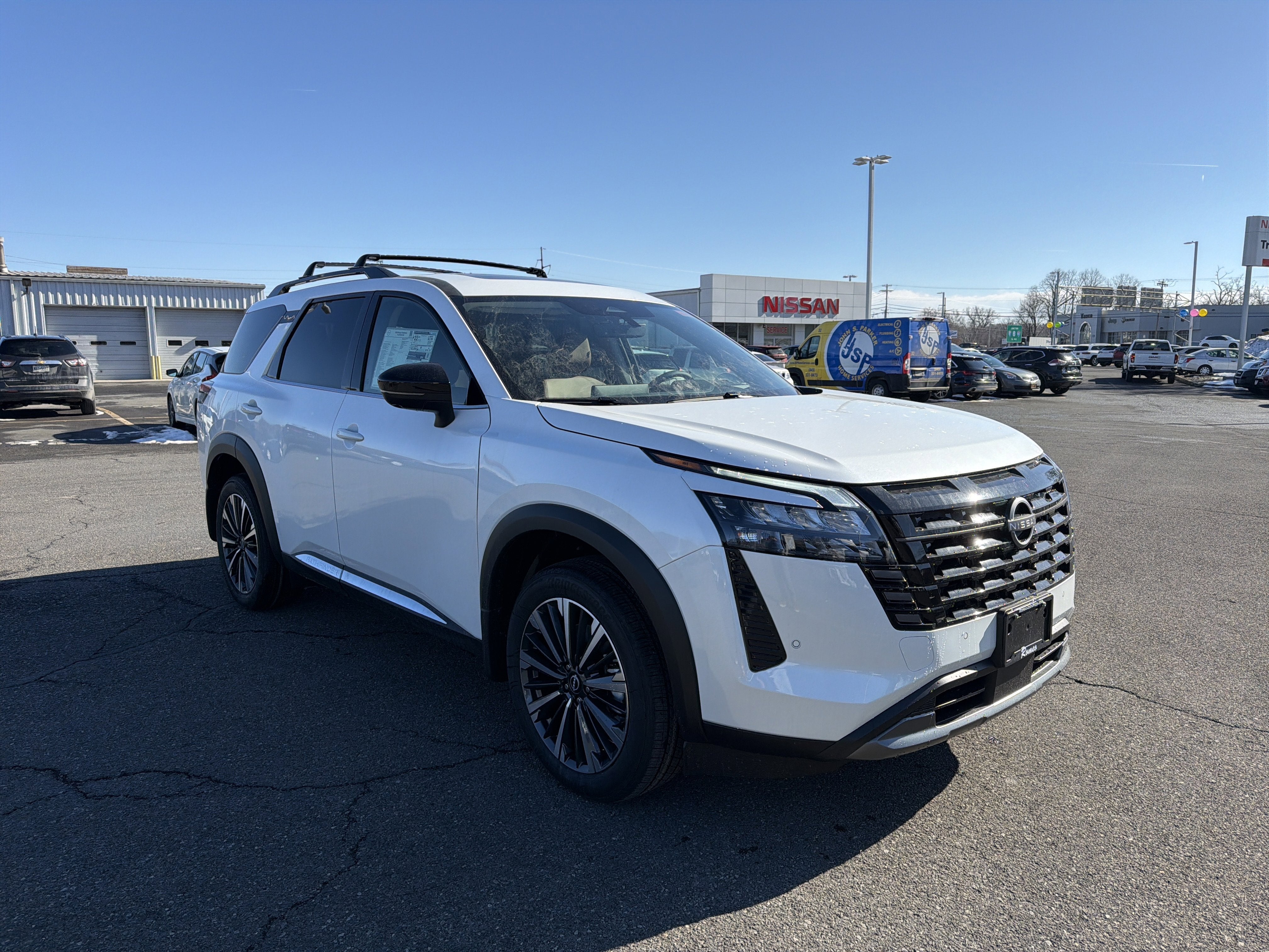 2026 Nissan Pathfinder Platinum