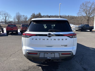 2026 Nissan Pathfinder Platinum