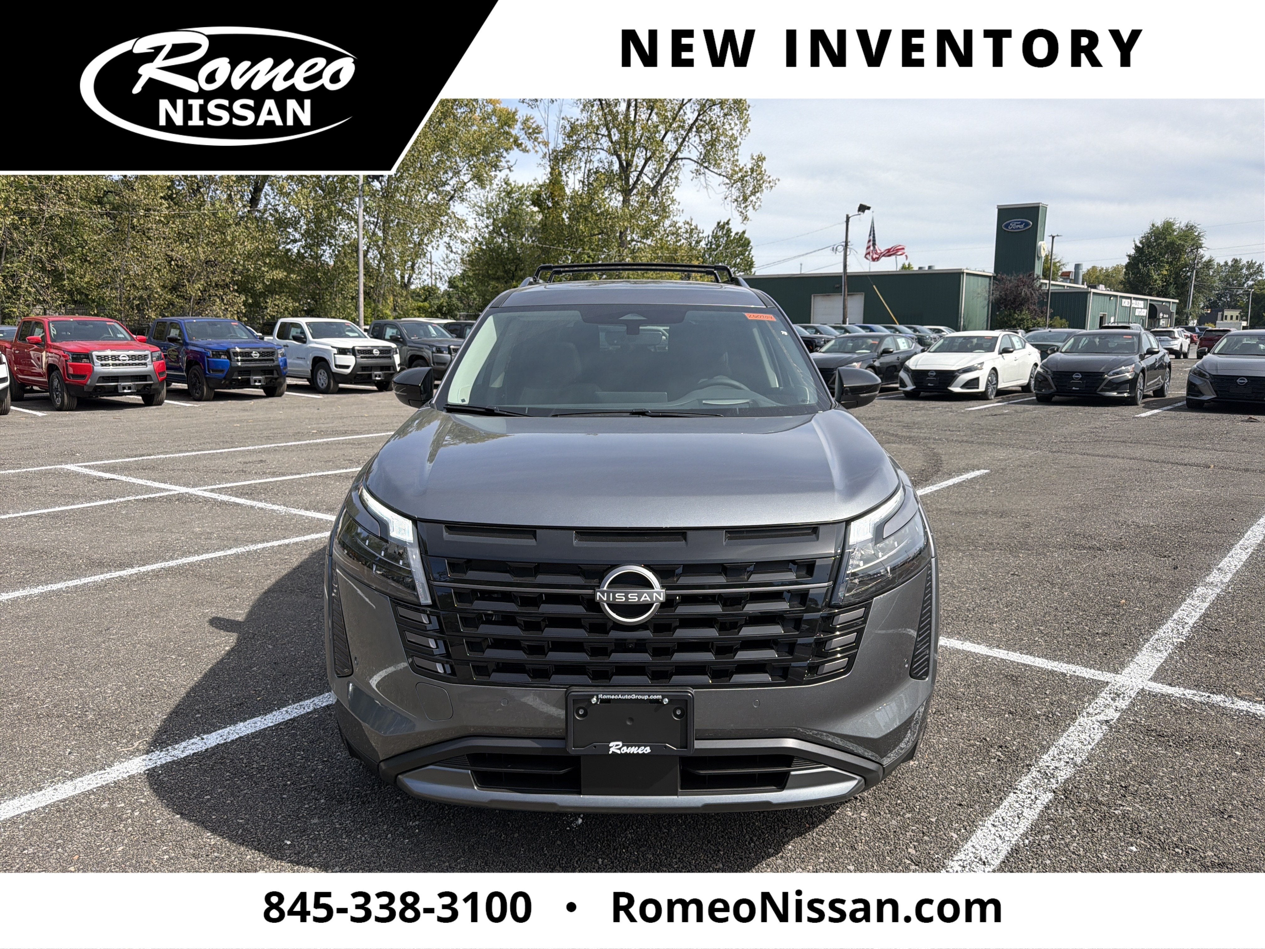 2026 Nissan Pathfinder Platinum