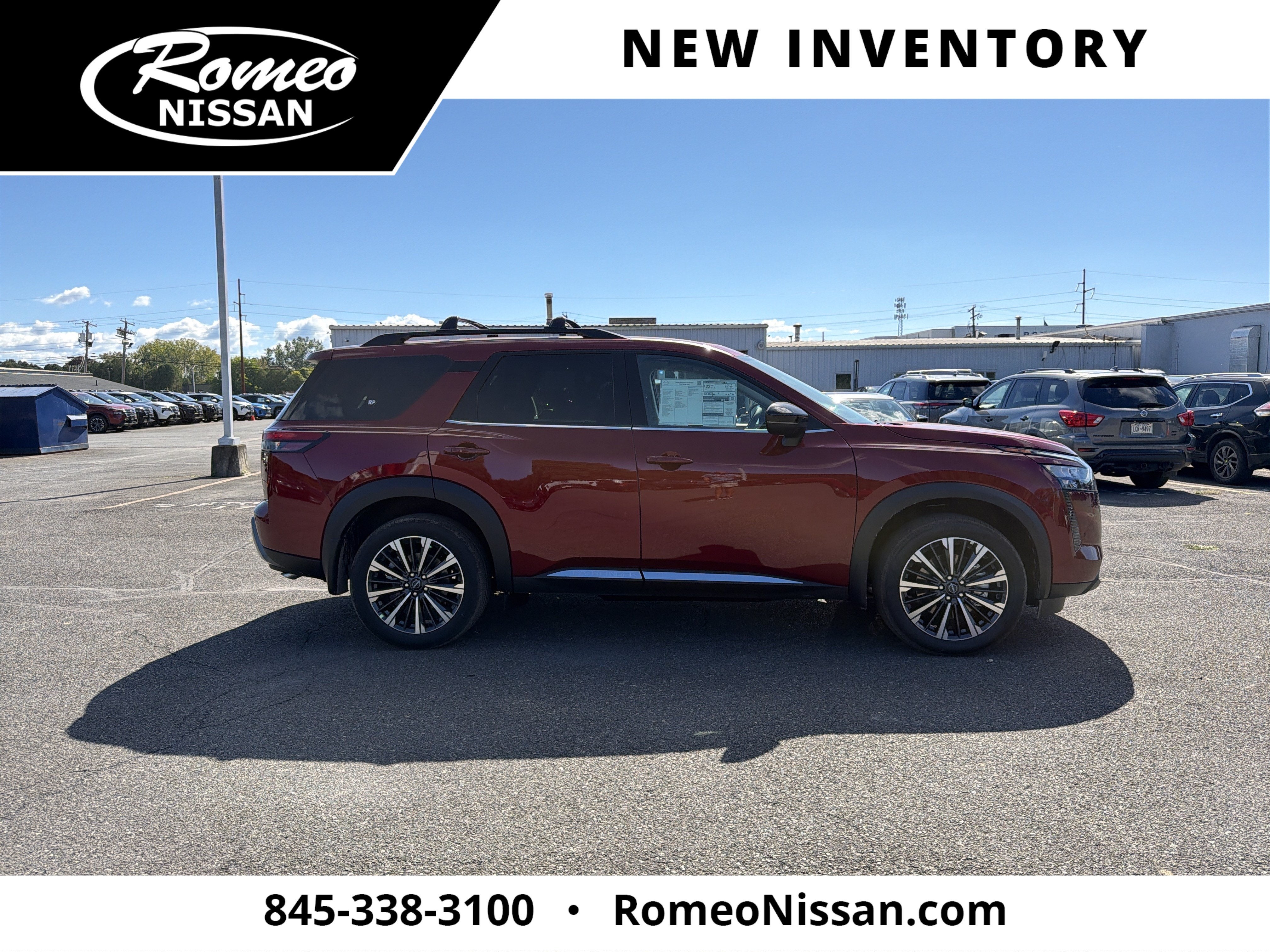 2026 Nissan Pathfinder Platinum