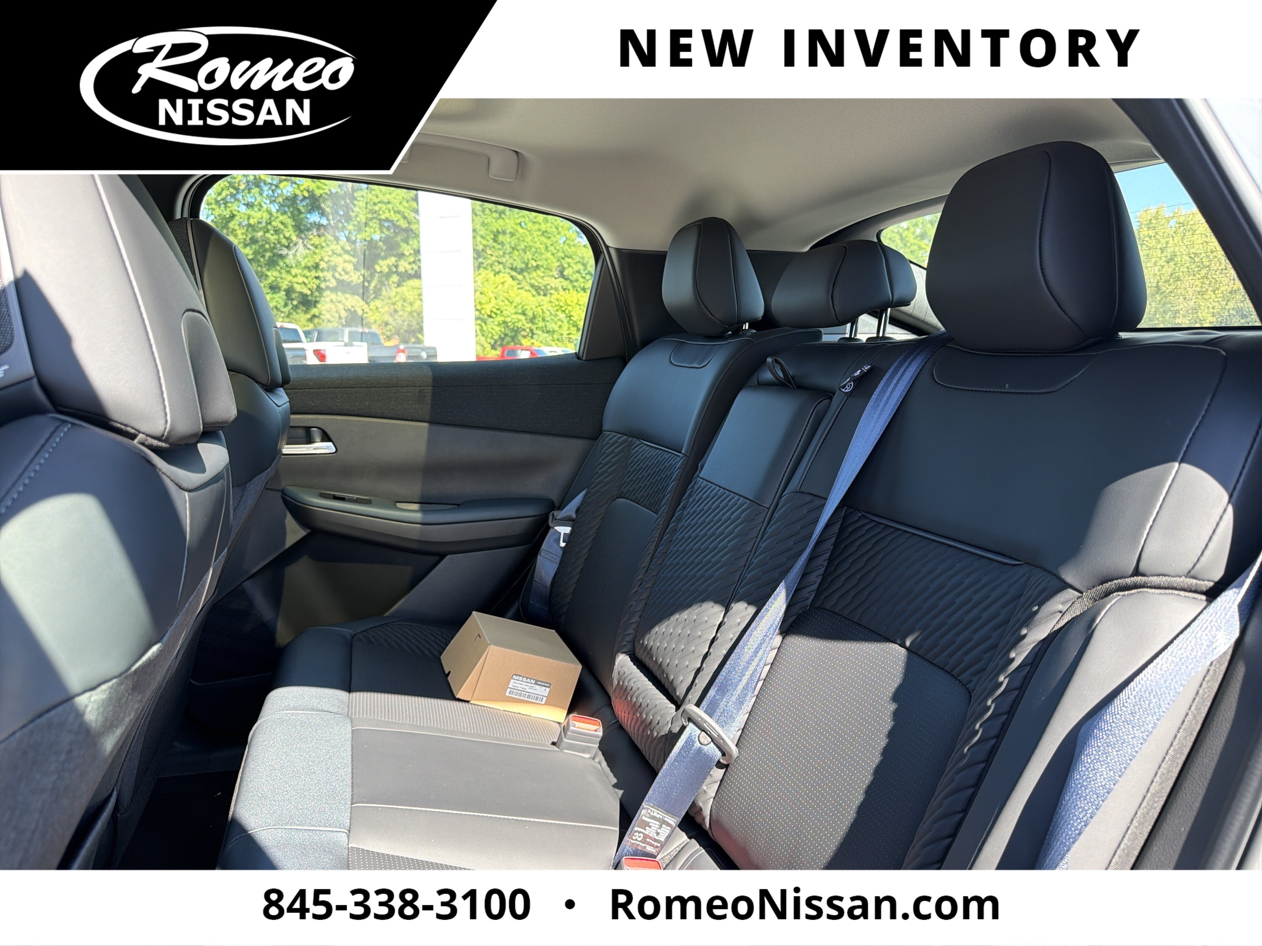 2026 Nissan LEAF PLATINUM+