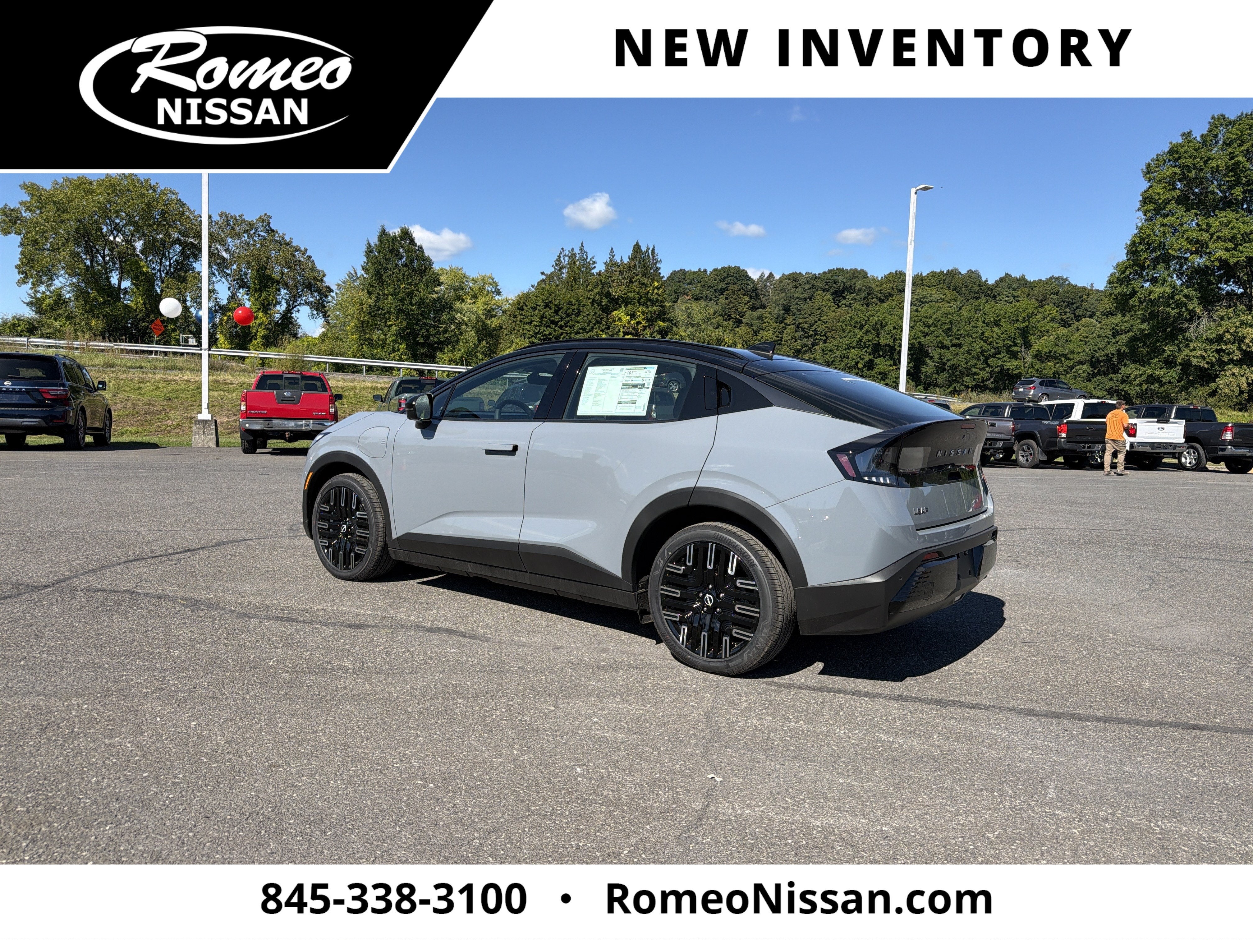 2026 Nissan LEAF PLATINUM+